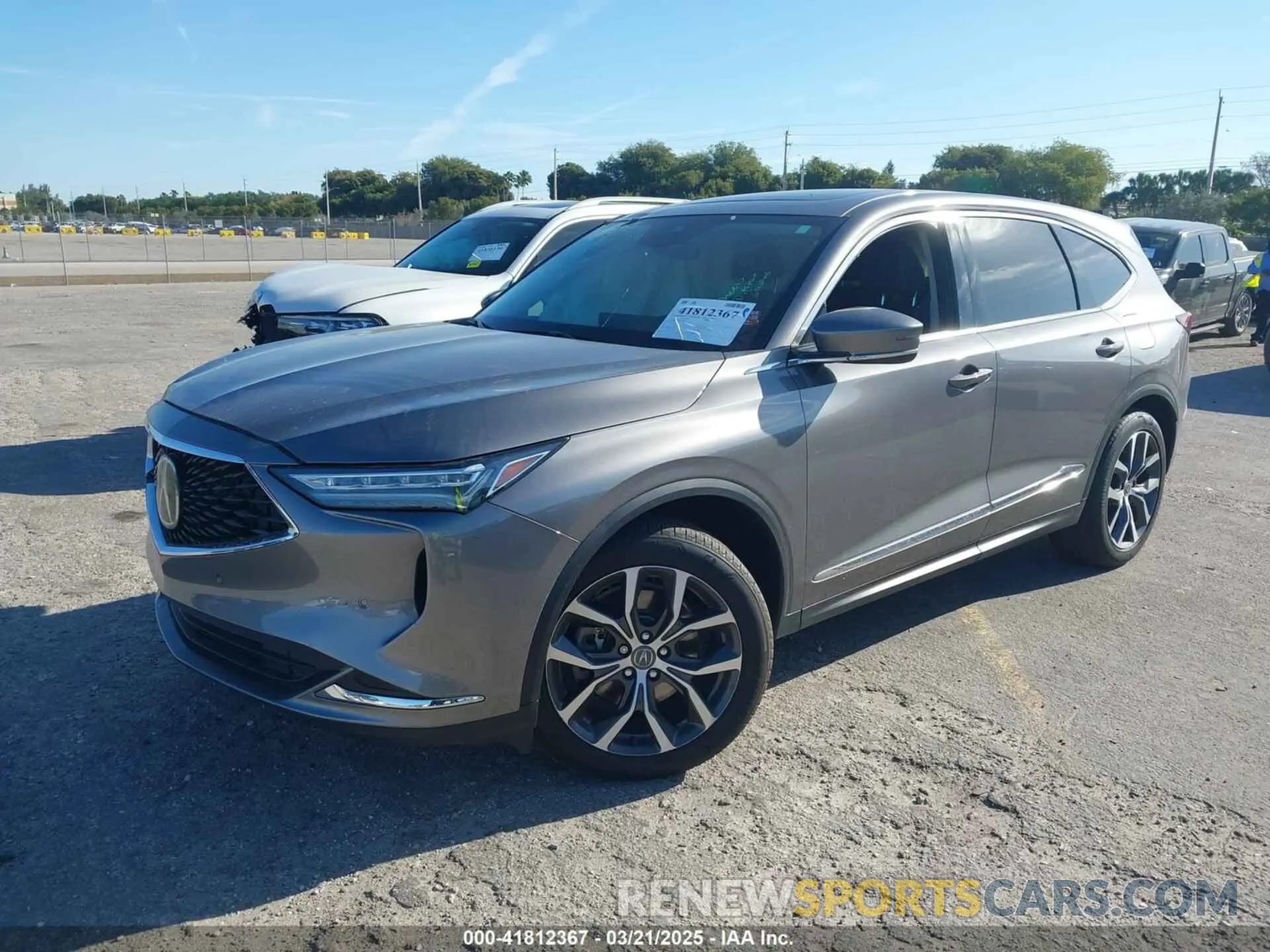 2 fotografías del automóvil dañado 5J8YD9H45PL006079 ACURA MDX 2023