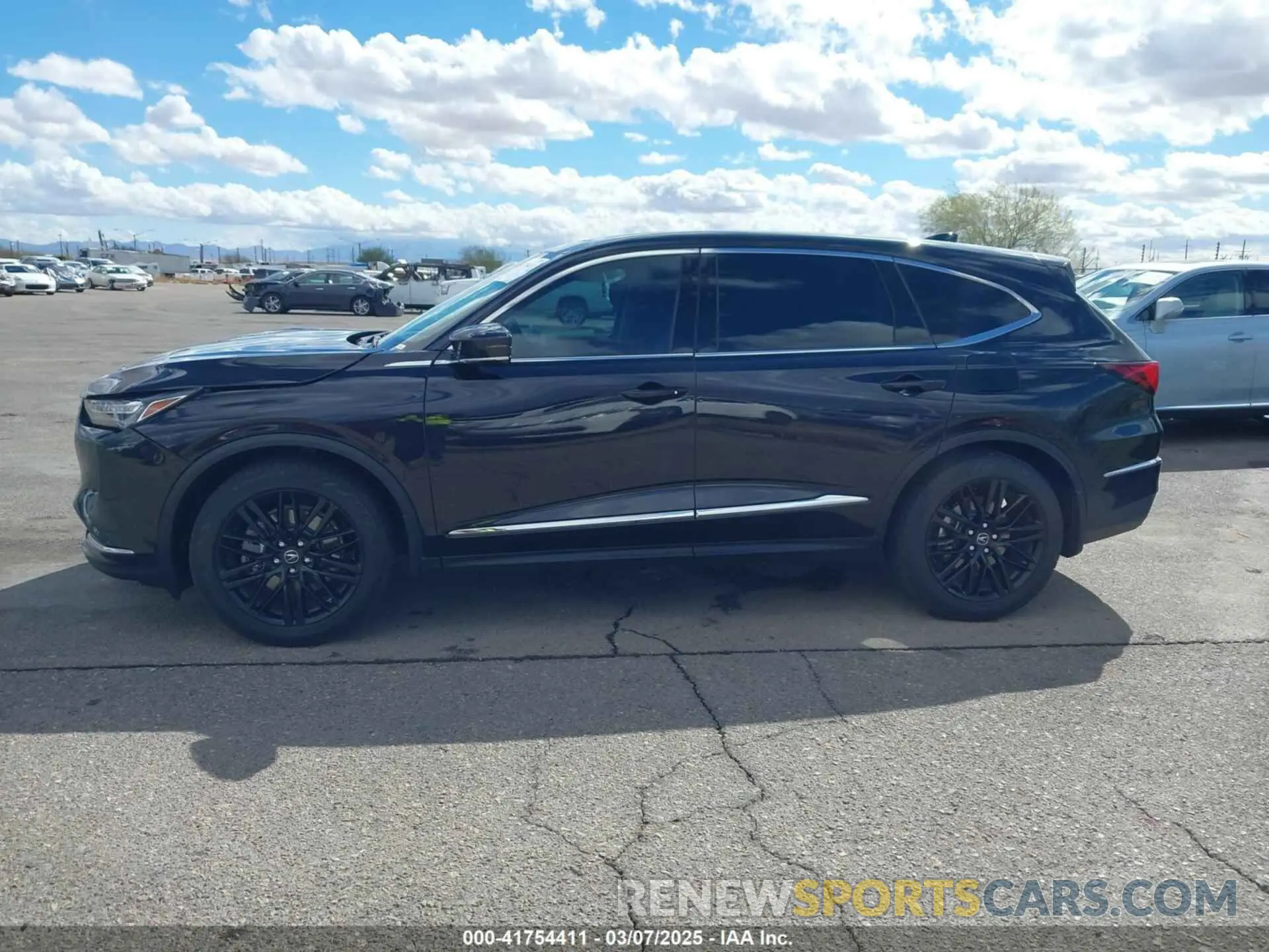 14 fotografías del automóvil dañado 5J8YD9H4XPL002240 ACURA MDX 2023