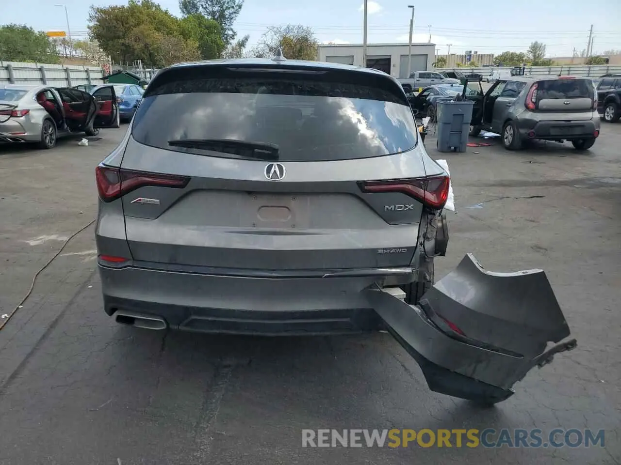 6 fotografías del automóvil dañado 5J8YE1H02PL040024 ACURA MDX 2023