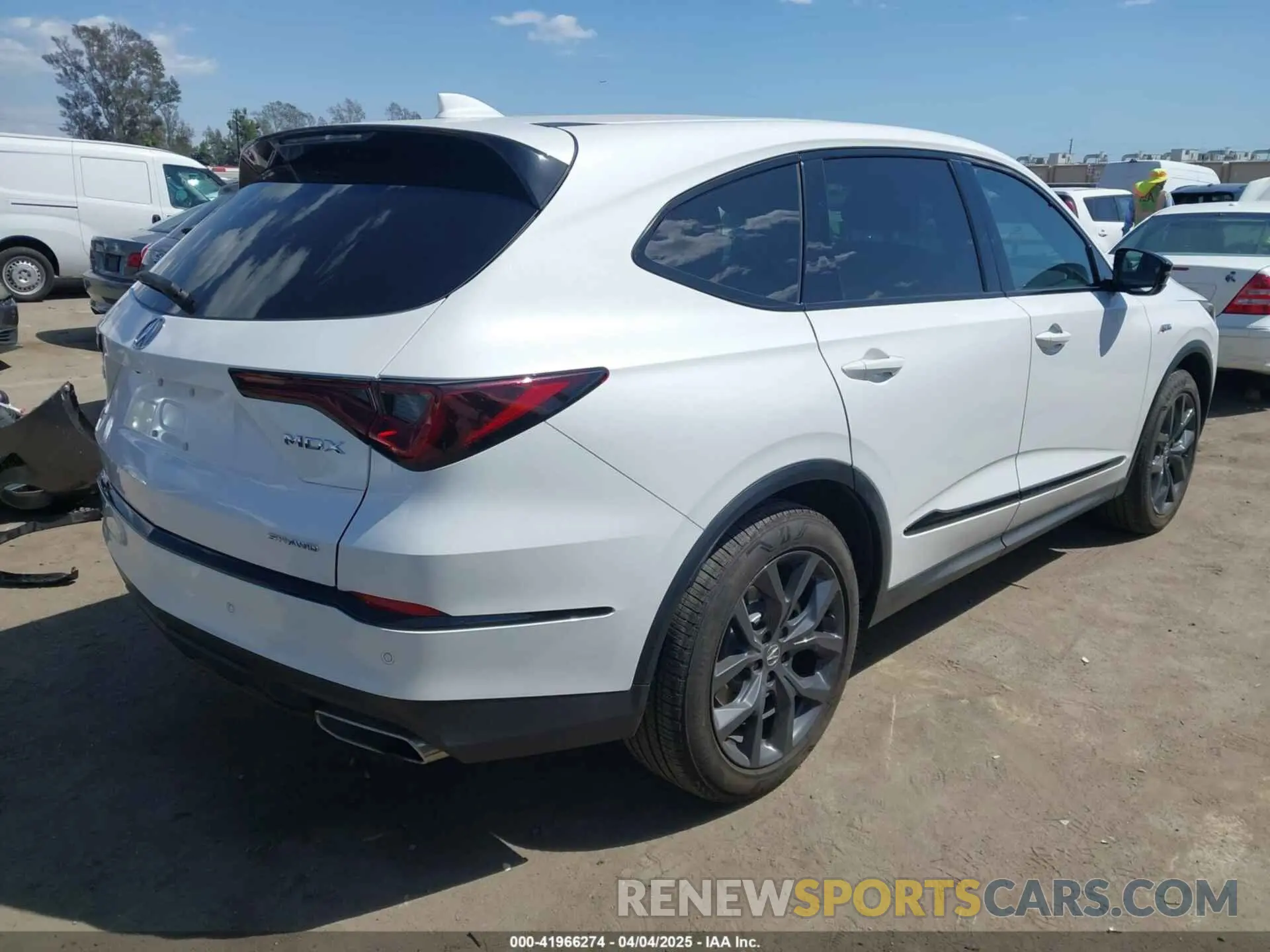4 fotografías del automóvil dañado 5J8YE1H06PL038194 ACURA MDX 2023