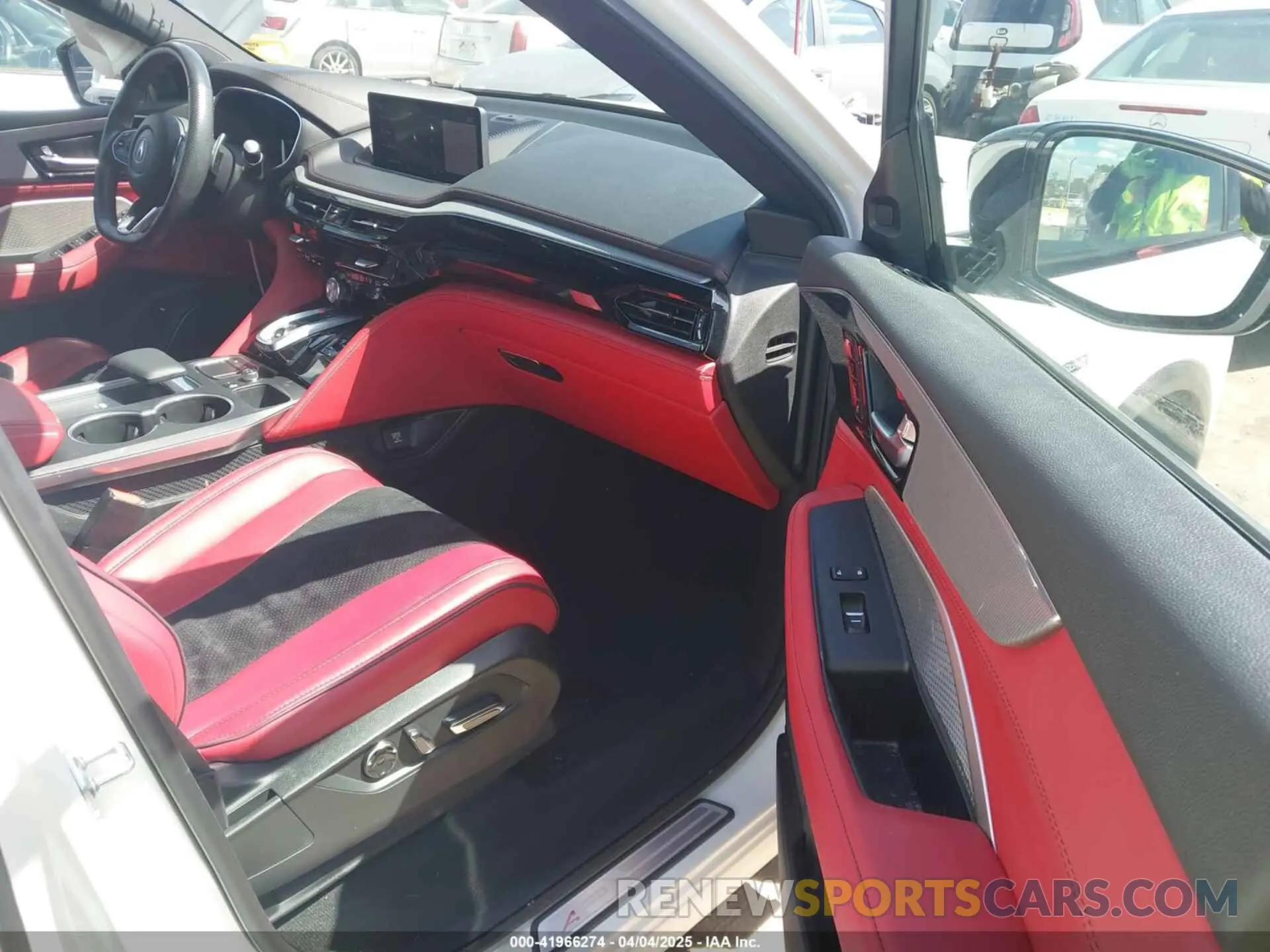 5 fotografías del automóvil dañado 5J8YE1H06PL038194 ACURA MDX 2023