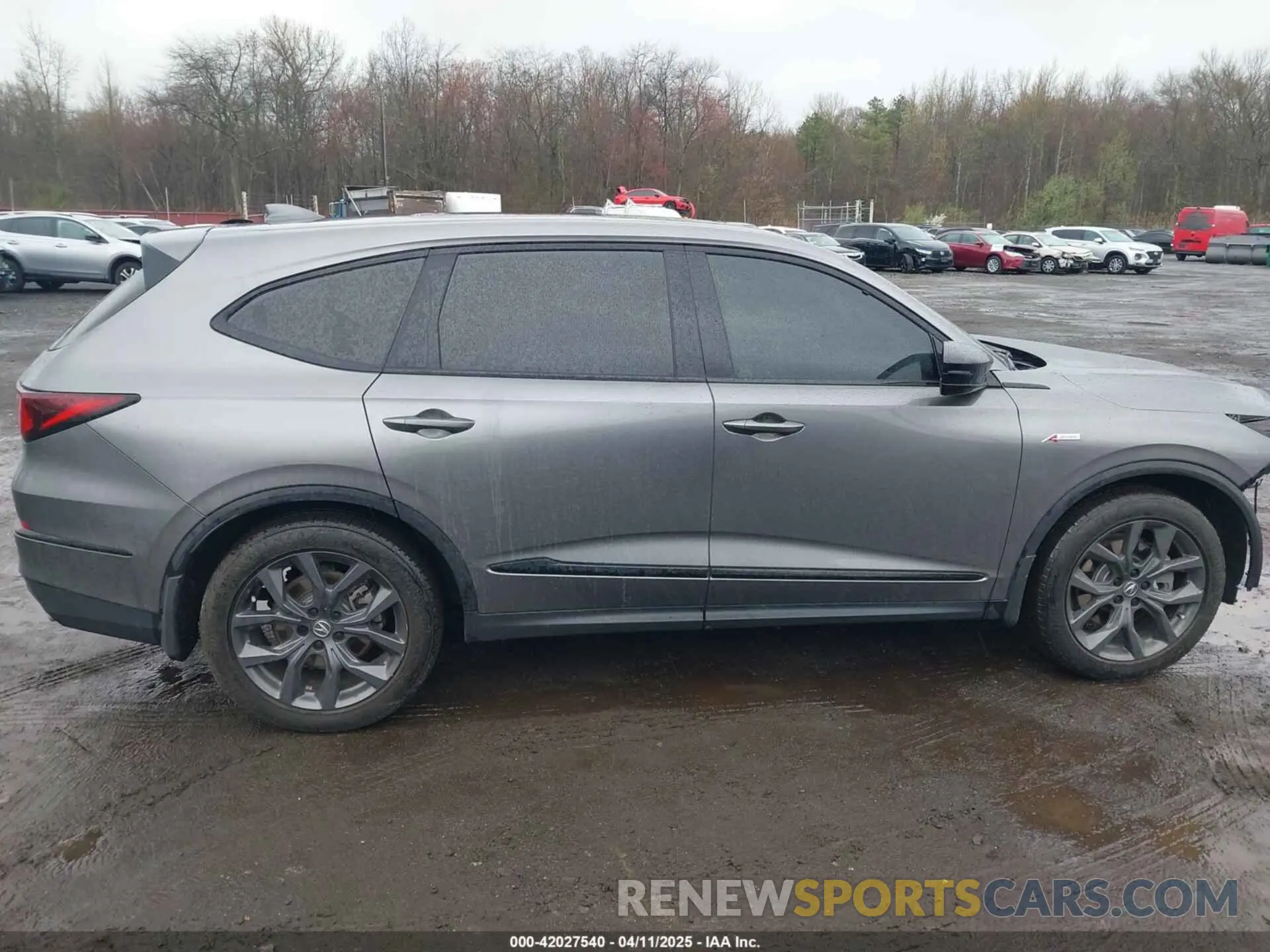 13 fotografías del automóvil dañado 5J8YE1H09PL005948 ACURA MDX 2023