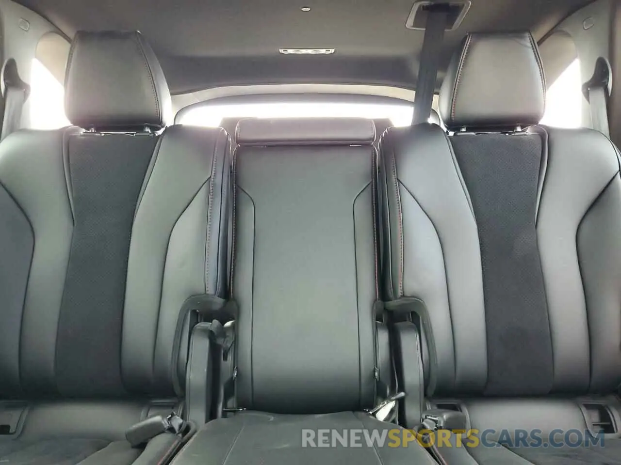 10 fotografías del automóvil dañado 5J8YE1H09PL011250 ACURA MDX 2023