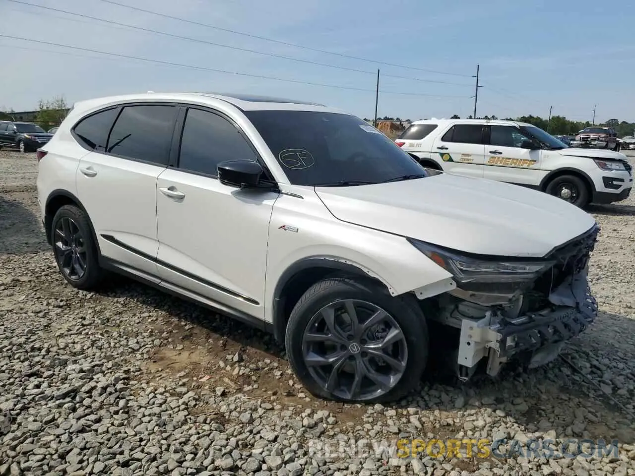 4 fotografías del automóvil dañado 5J8YE1H09PL011250 ACURA MDX 2023