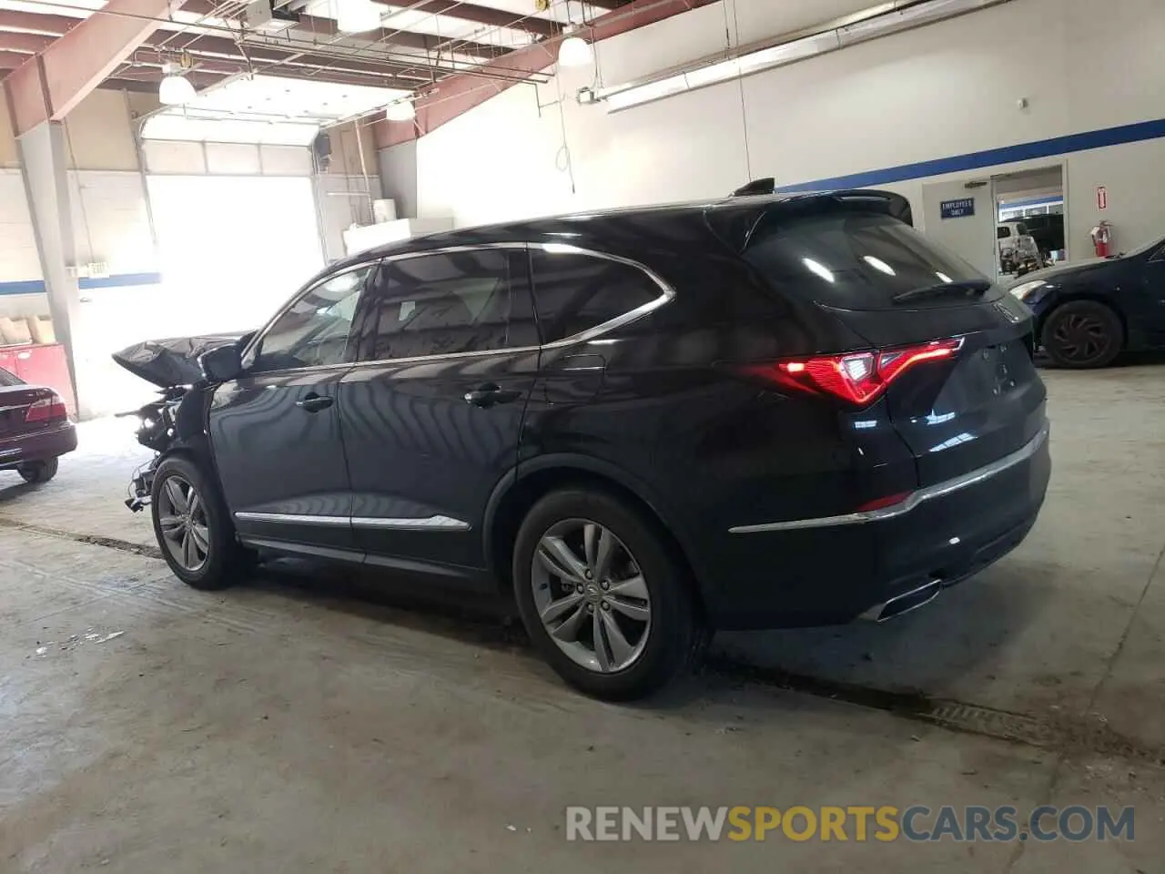2 fotografías del automóvil dañado 5J8YE1H32PL018051 ACURA MDX 2023