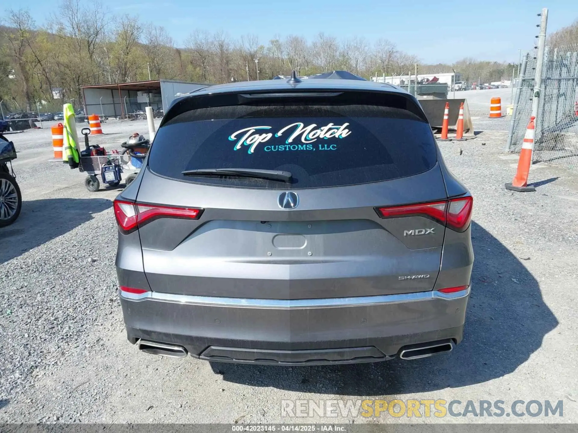 16 fotografías del automóvil dañado 5J8YE1H43PL012154 ACURA MDX 2023