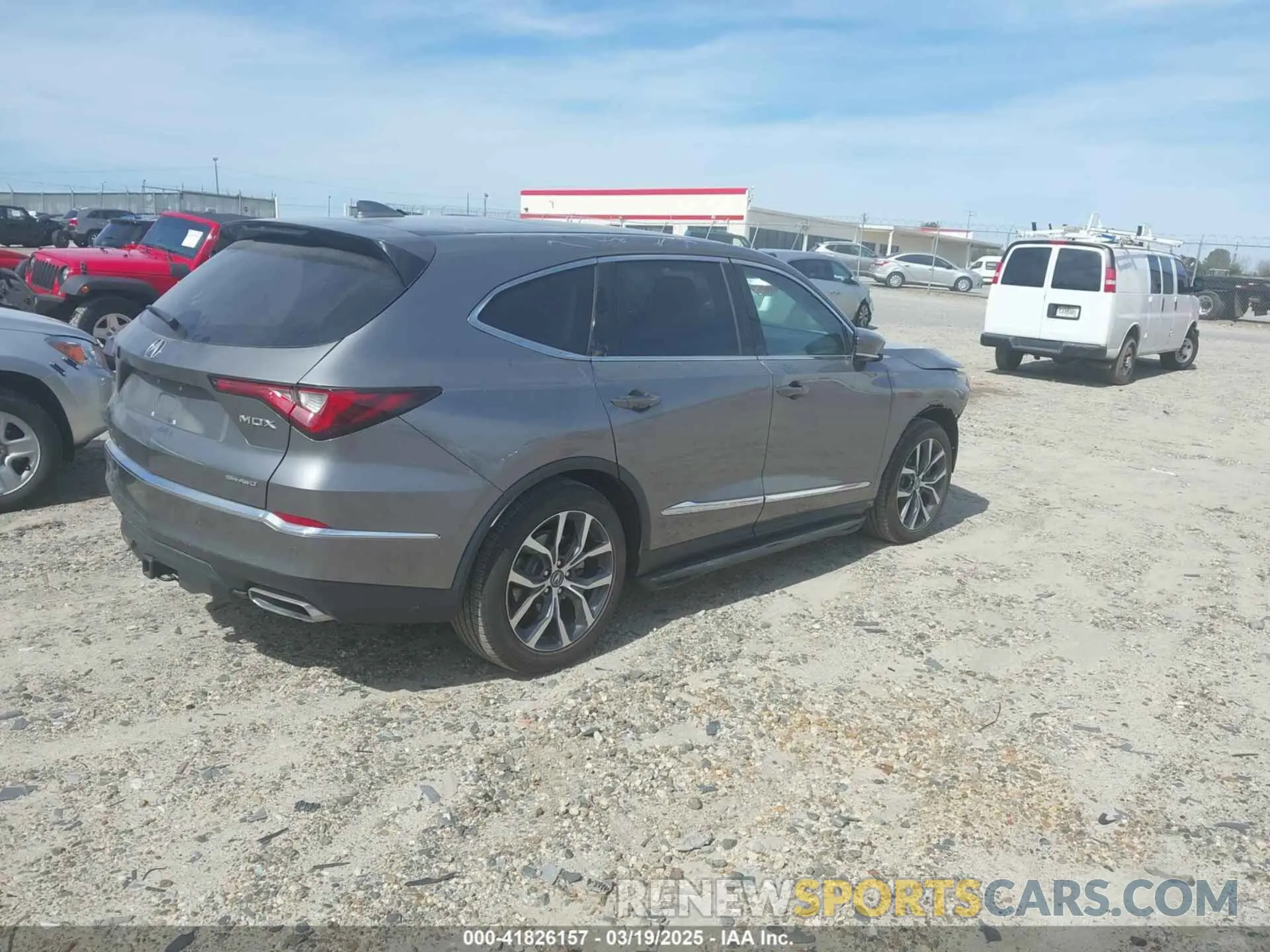 4 fotografías del automóvil dañado 5J8YE1H45PL024130 ACURA MDX 2023