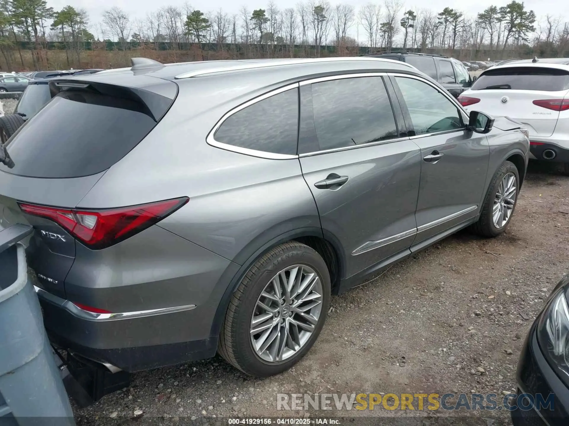 4 fotografías del automóvil dañado 5J8YE1H84PL028270 ACURA MDX 2023