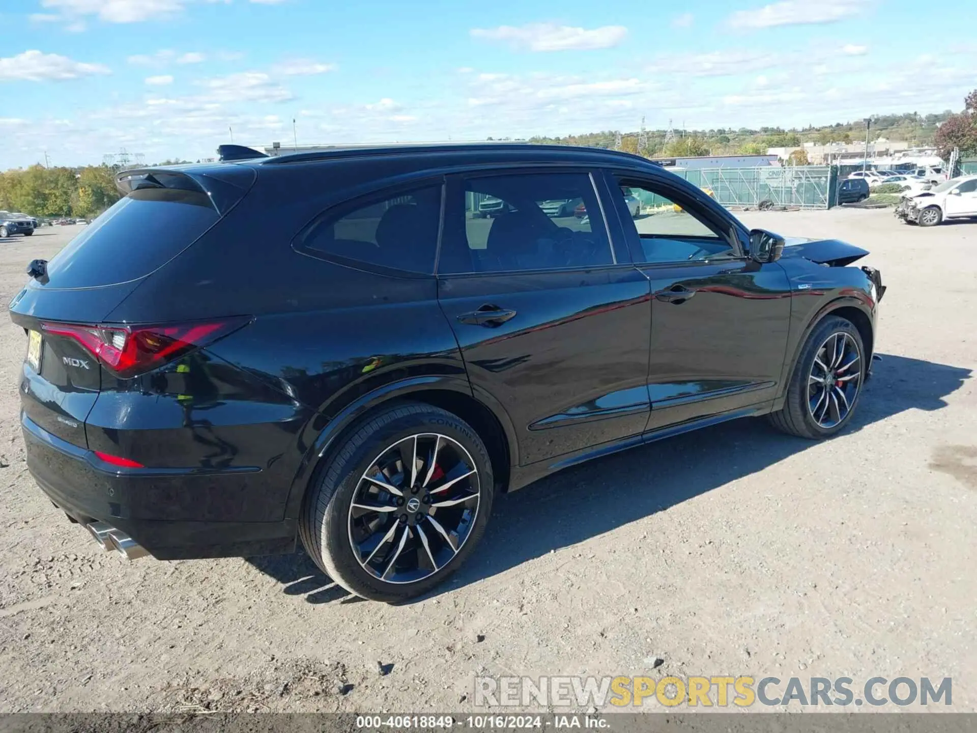4 fotografías del automóvil dañado 5J8YD8H8XRL002562 ACURA MDX 2024
