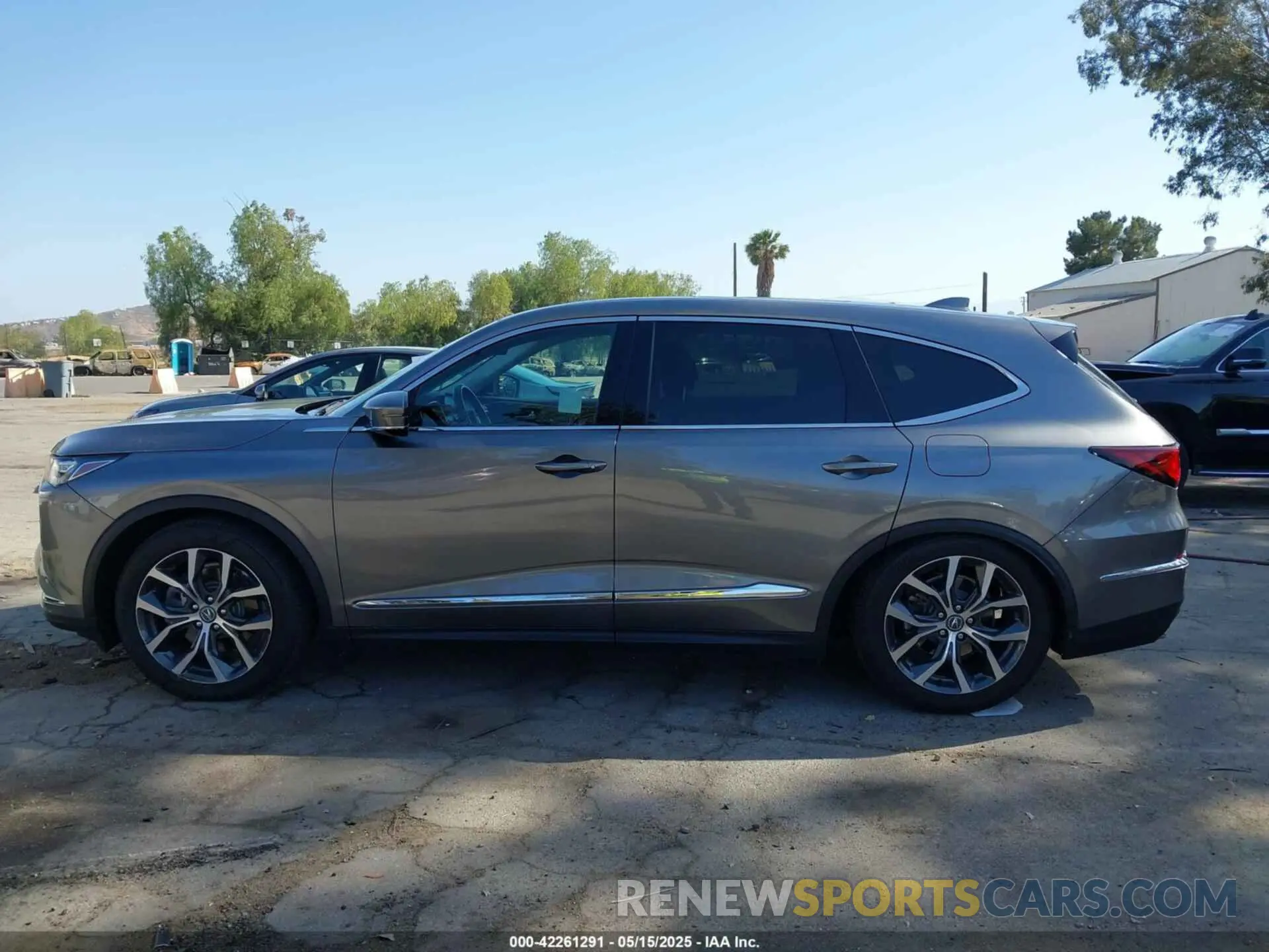 14 fotografías del automóvil dañado 5J8YD9H42RL005765 ACURA MDX 2024