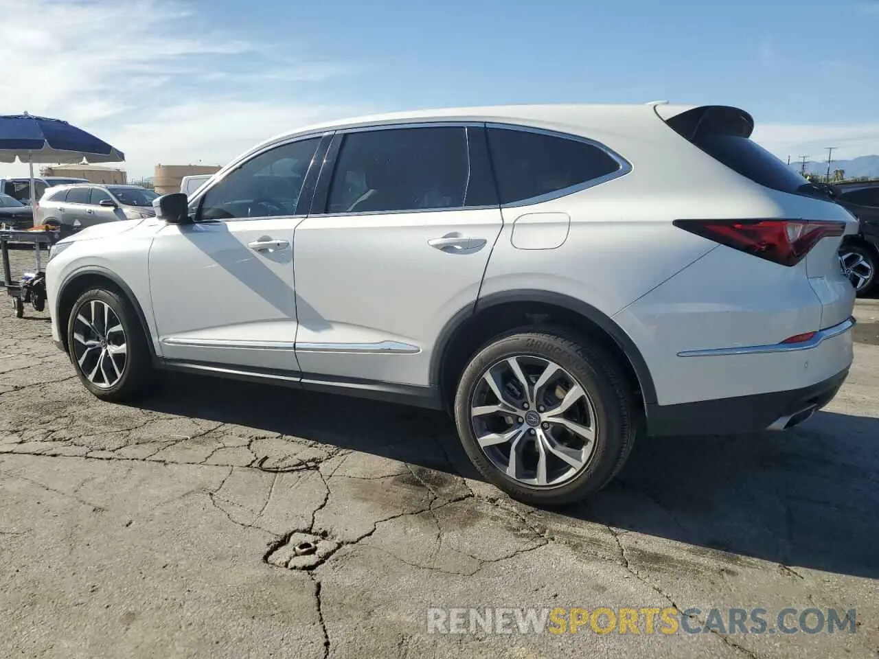 2 fotografías del automóvil dañado 5J8YD9H48RL004183 ACURA MDX 2024