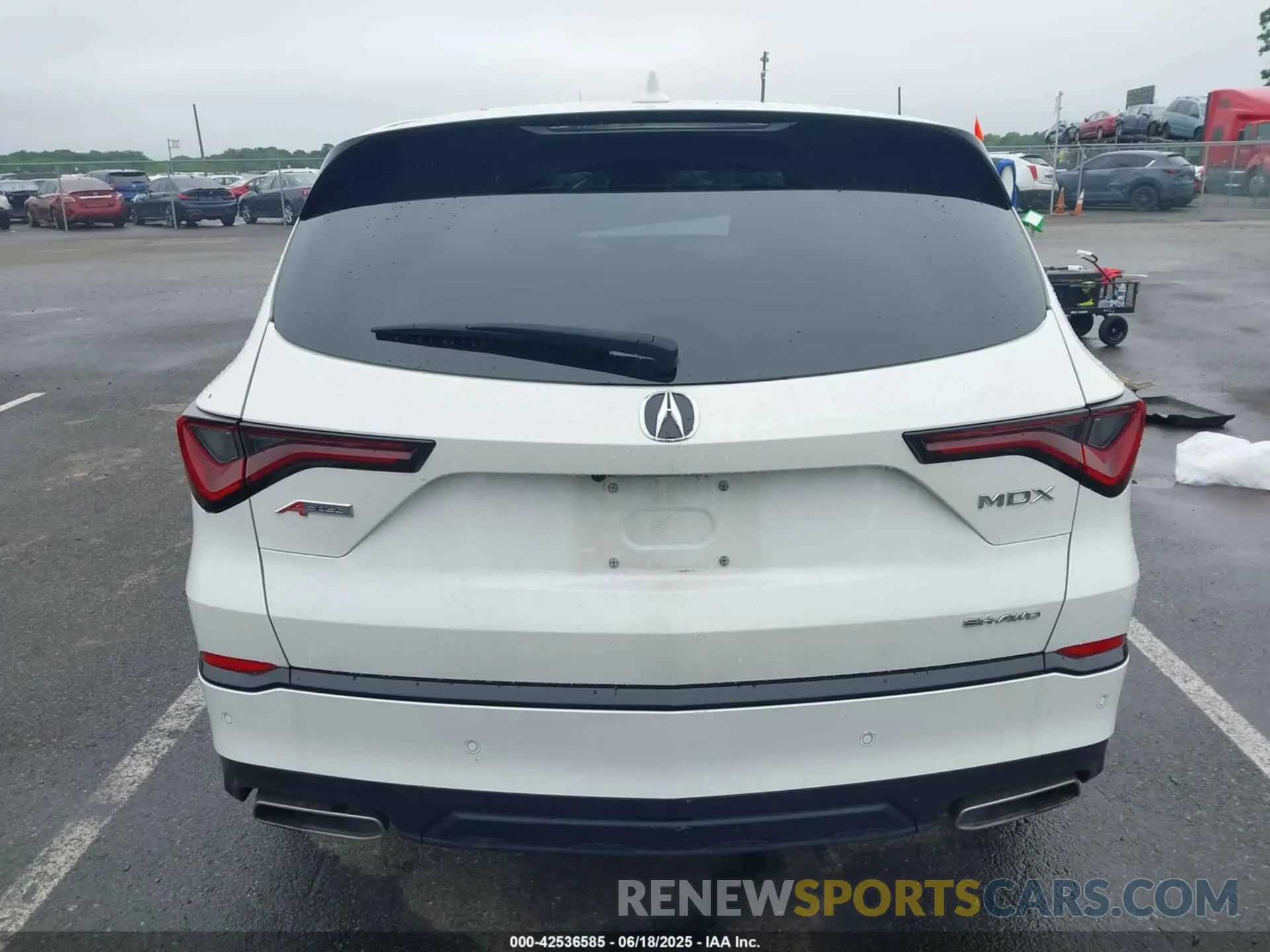 16 fotografías del automóvil dañado 5J8YE1H01RL005025 ACURA MDX 2024