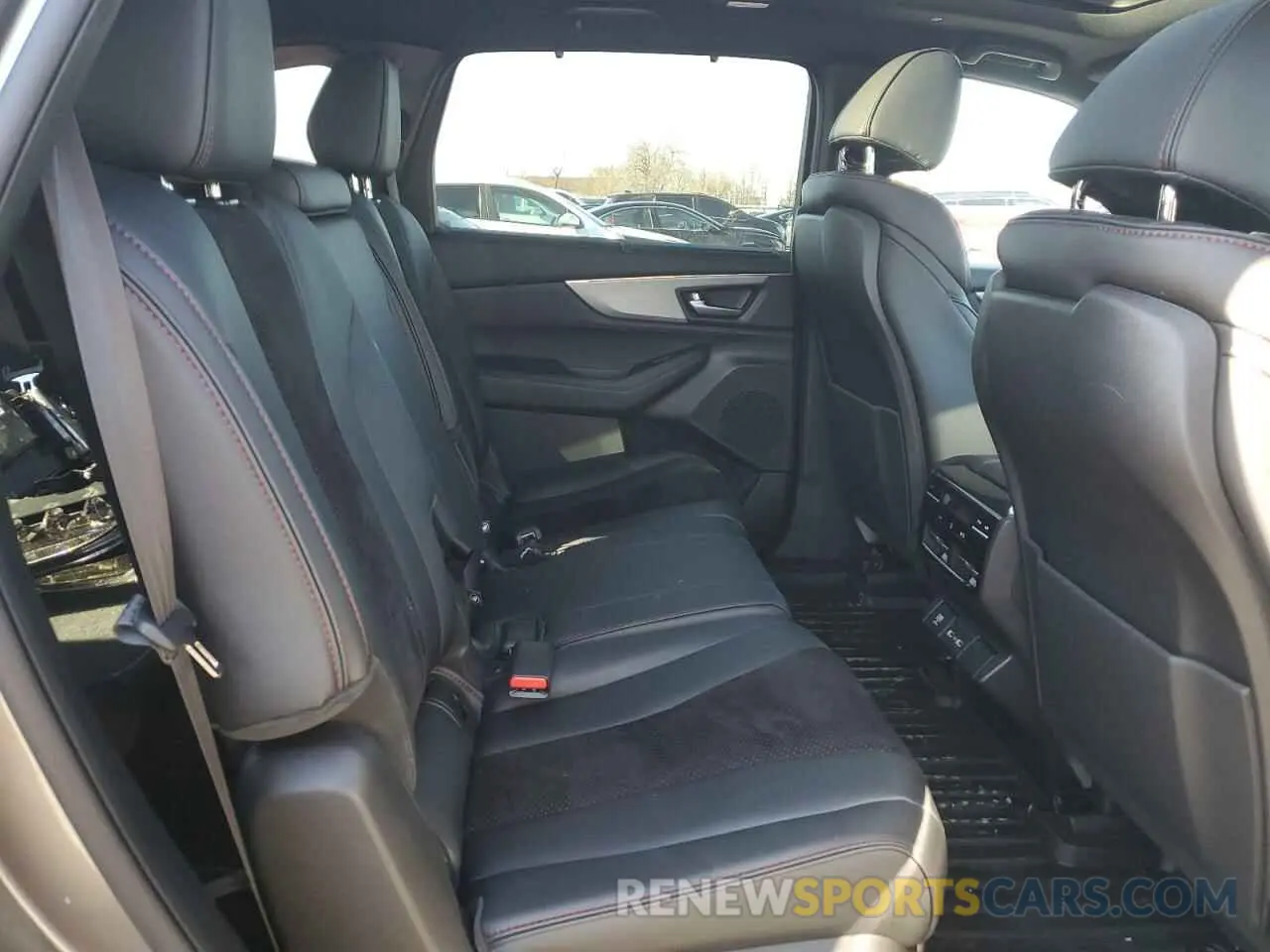 11 fotografías del automóvil dañado 5J8YE1H04RL019730 ACURA MDX 2024
