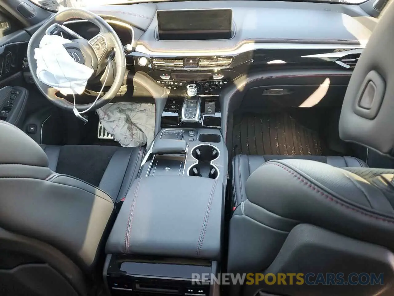 8 fotografías del automóvil dañado 5J8YE1H04RL019730 ACURA MDX 2024