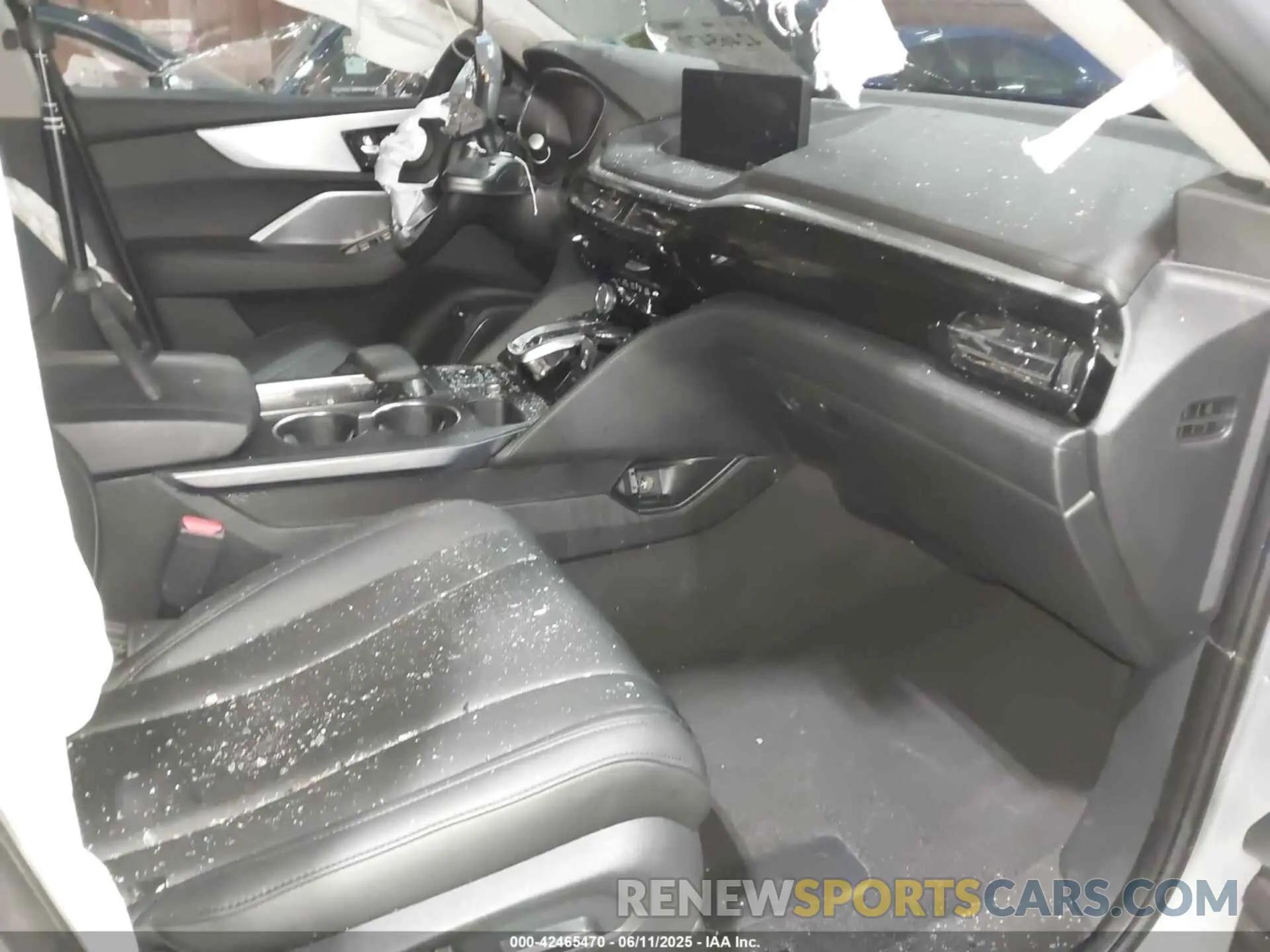 5 fotografías del automóvil dañado 5J8YE1H33RL035282 ACURA MDX 2024