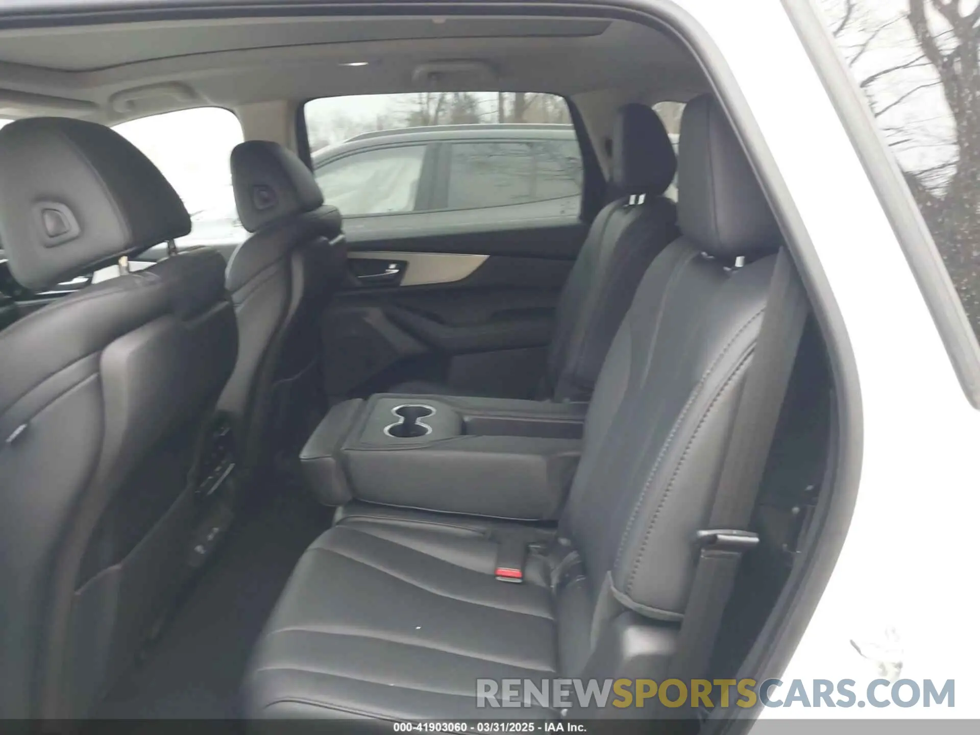 8 fotografías del automóvil dañado 5J8YE1H38RL025301 ACURA MDX 2024