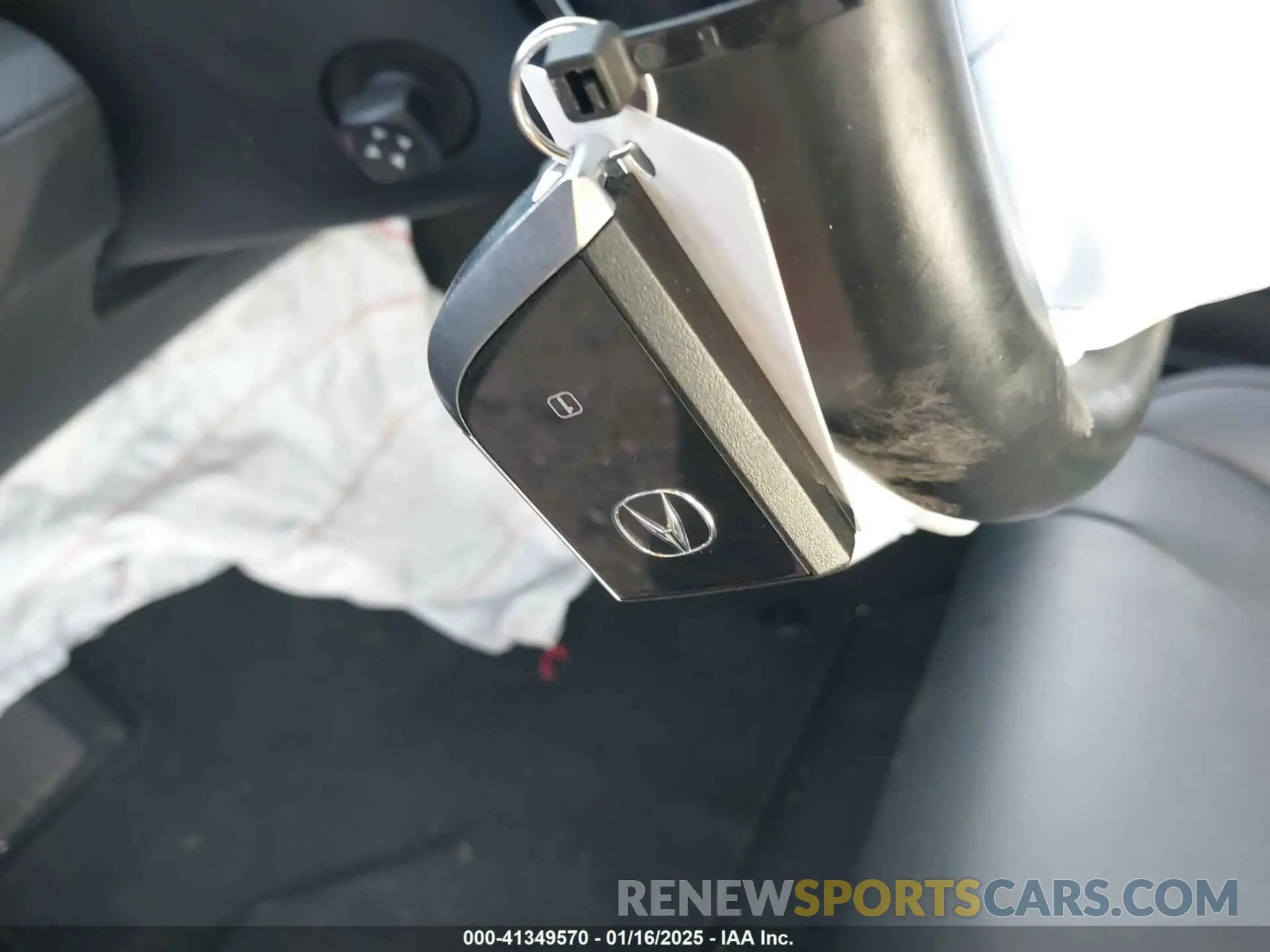 11 fotografías del automóvil dañado 5J8YE1H38RL035102 ACURA MDX 2024