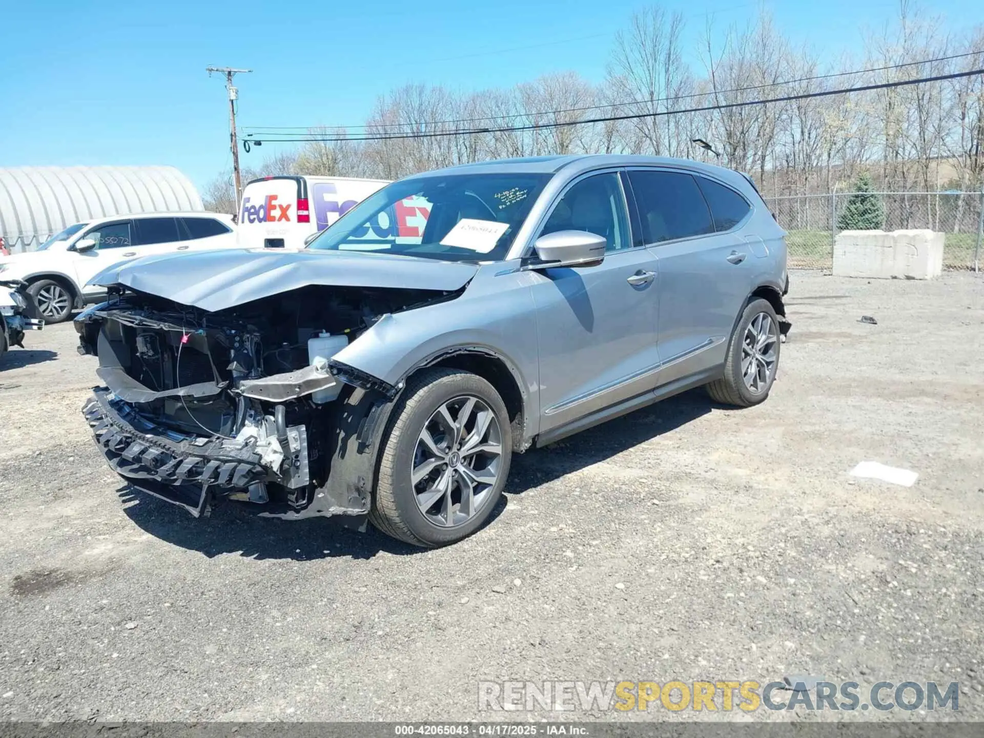 2 fotografías del automóvil dañado 5J8YE1H41RL001186 ACURA MDX 2024