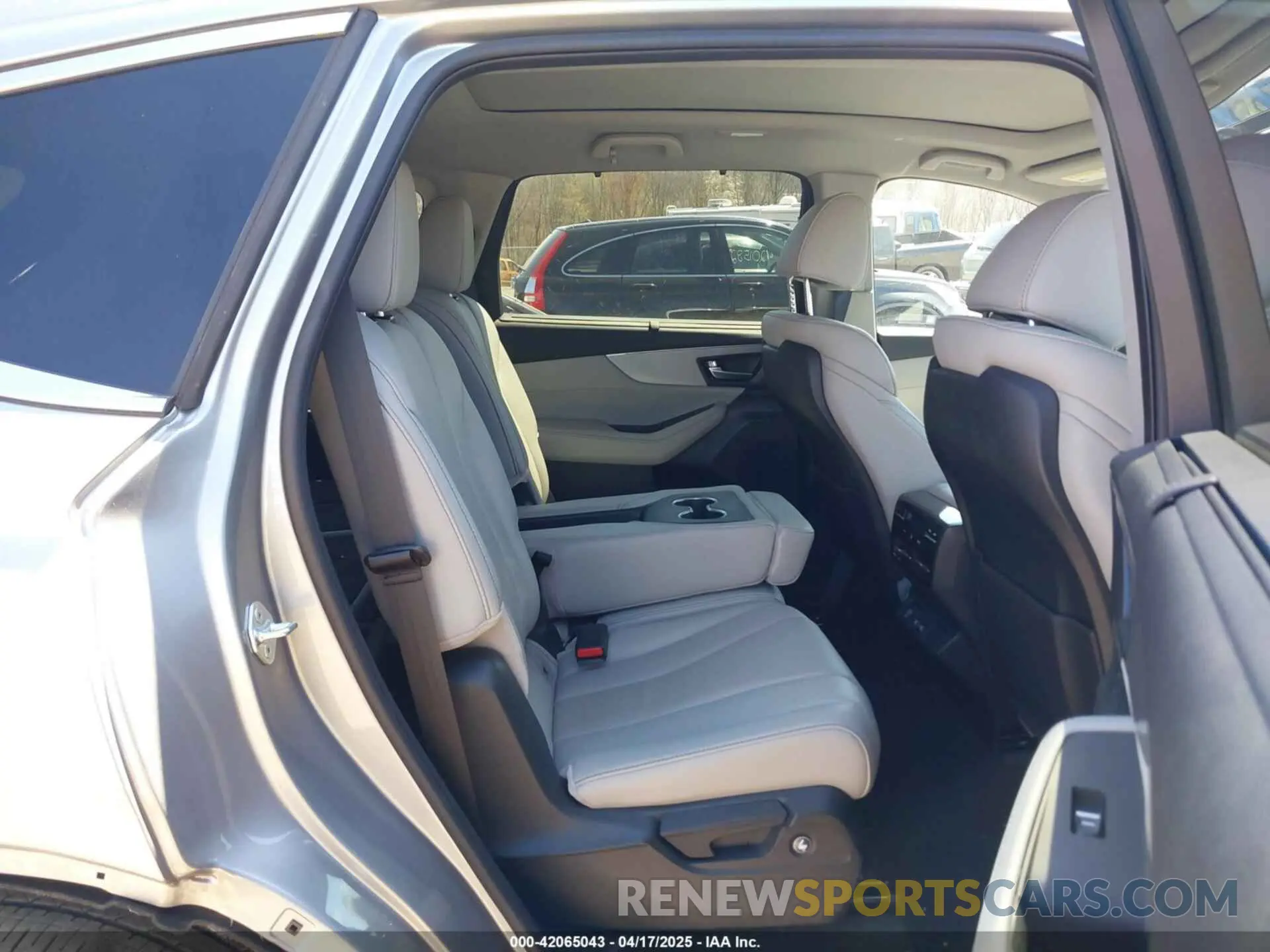 8 fotografías del automóvil dañado 5J8YE1H41RL001186 ACURA MDX 2024