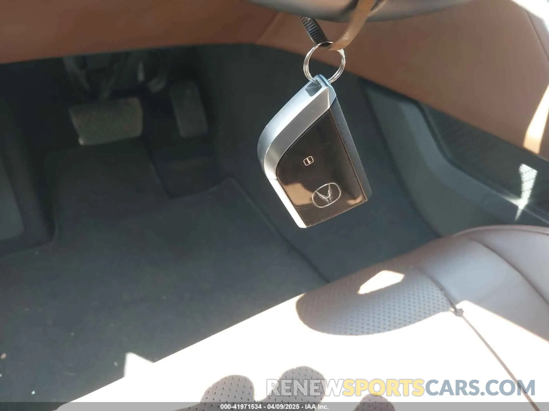11 fotografías del automóvil dañado 5J8YE1H46RL020512 ACURA MDX 2024