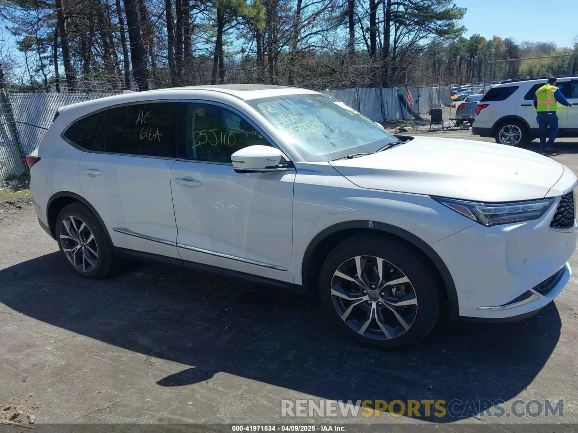 13 fotografías del automóvil dañado 5J8YE1H46RL020512 ACURA MDX 2024