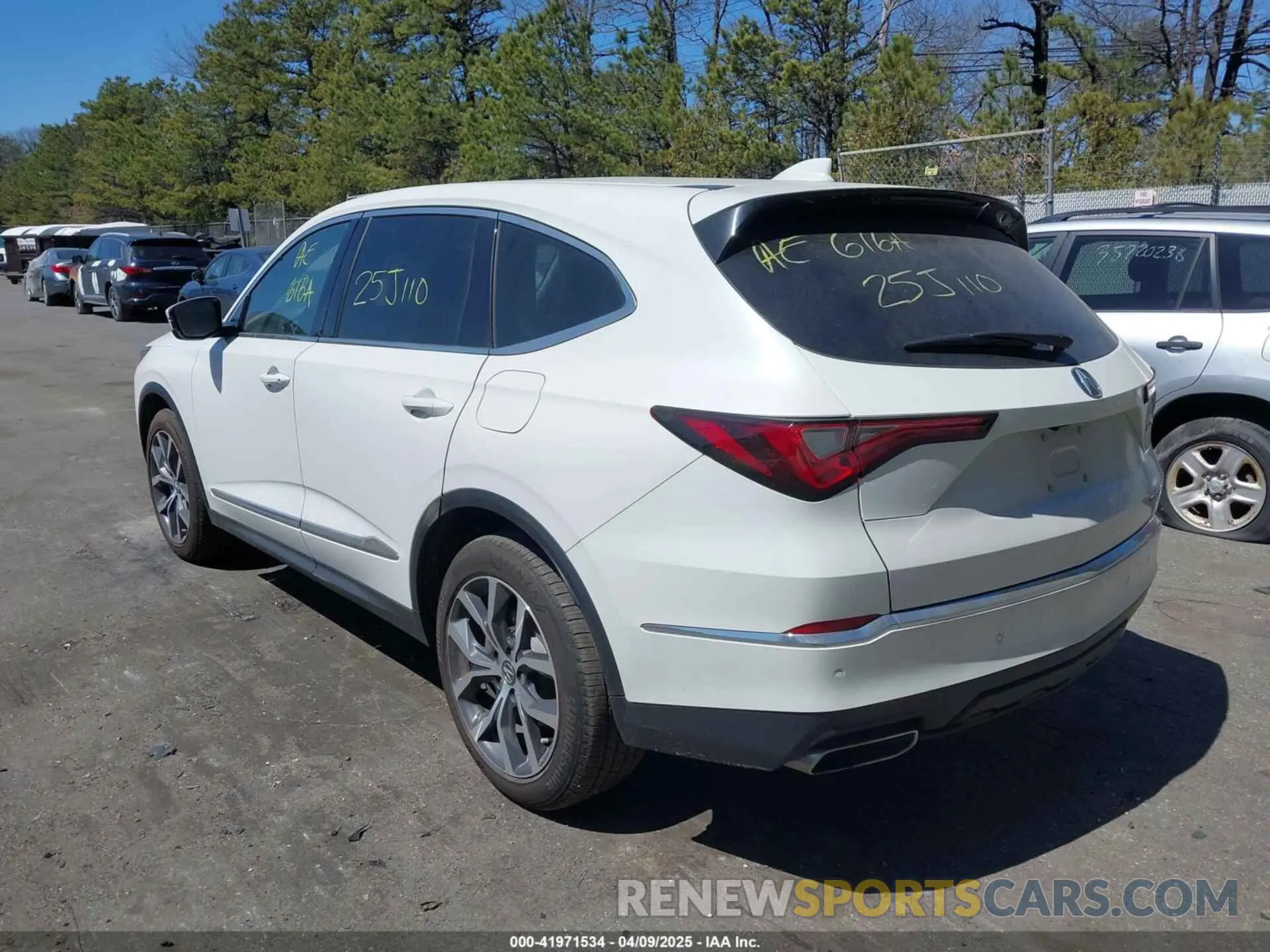 3 fotografías del automóvil dañado 5J8YE1H46RL020512 ACURA MDX 2024