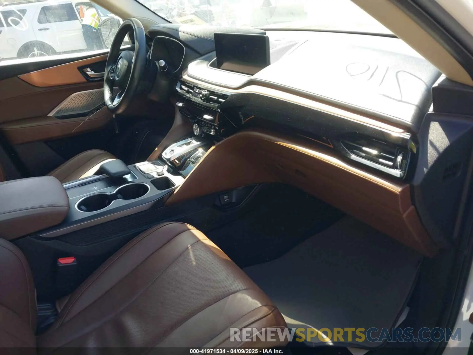 5 fotografías del automóvil dañado 5J8YE1H46RL020512 ACURA MDX 2024