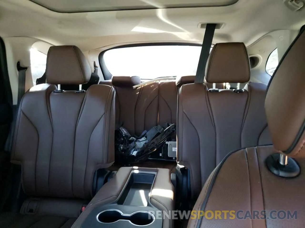 10 fotografías del automóvil dañado 5J8YE1H80RL023246 ACURA MDX 2024