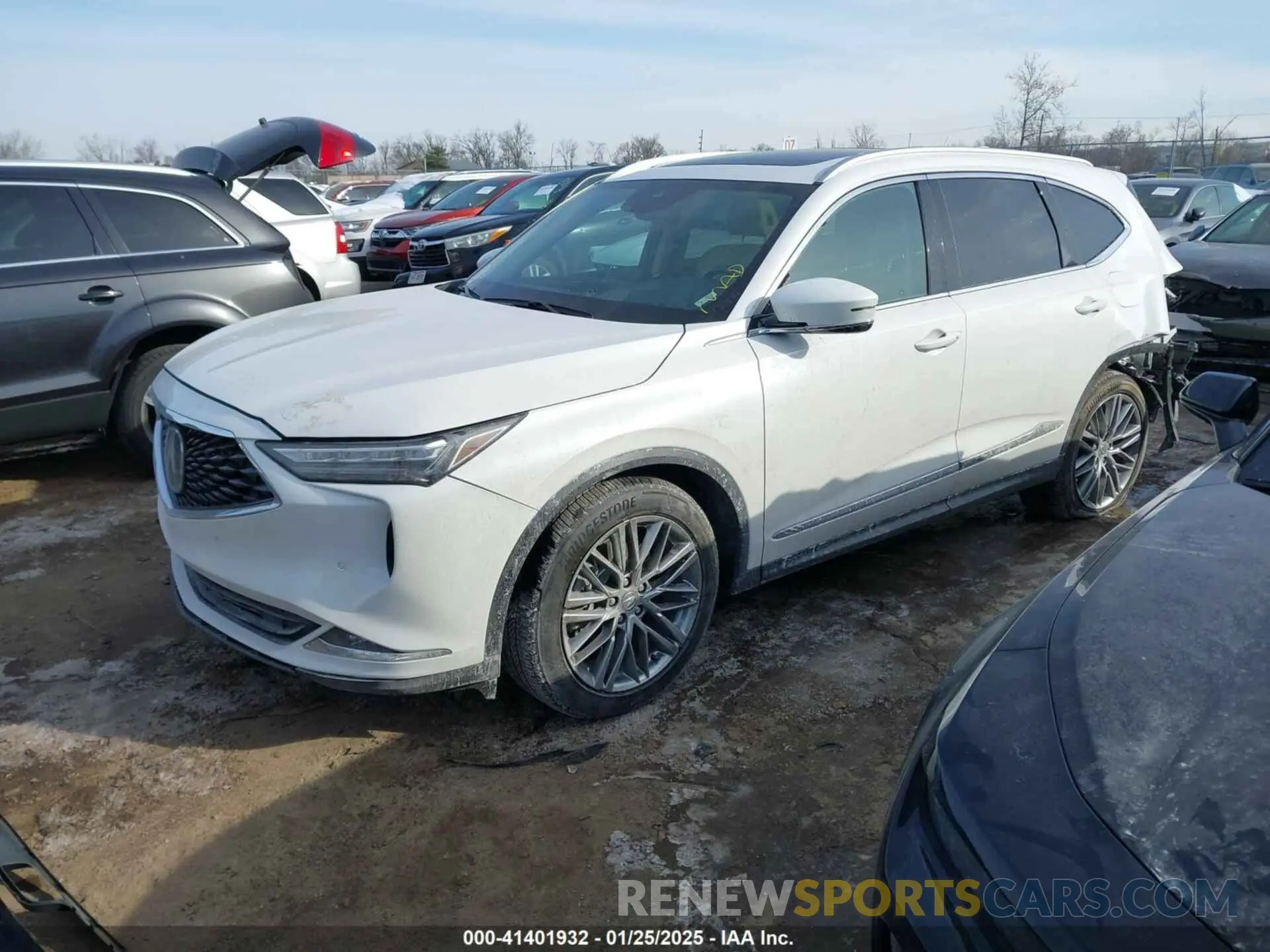 2 fotografías del automóvil dañado 5J8YE1H82RL005623 ACURA MDX 2024