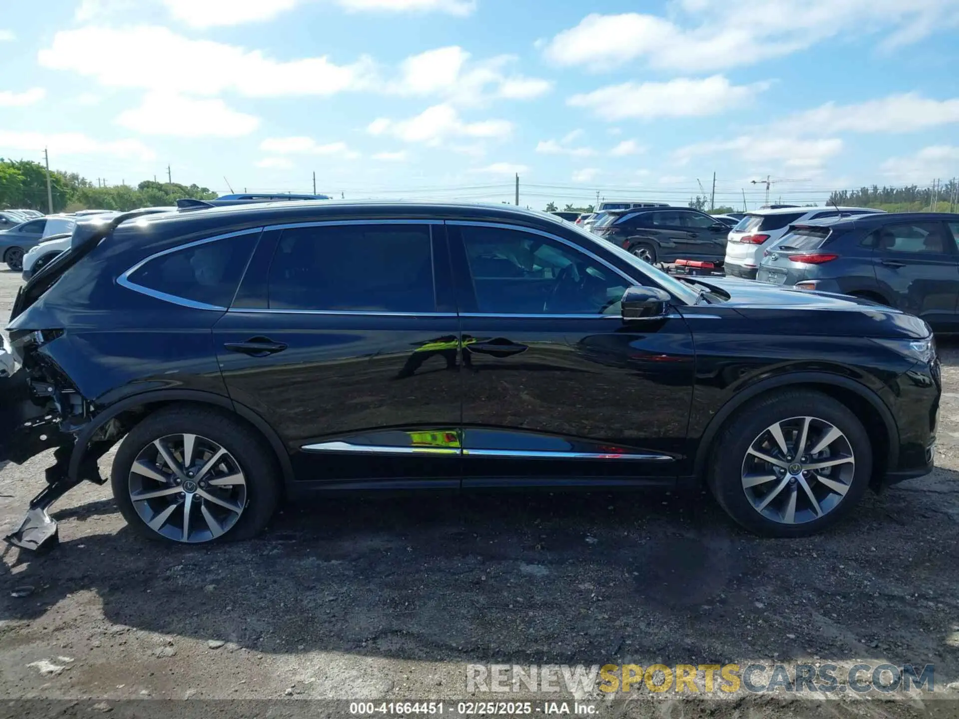 13 fotografías del automóvil dañado 5J8YD9H49SL003503 ACURA MDX 2025