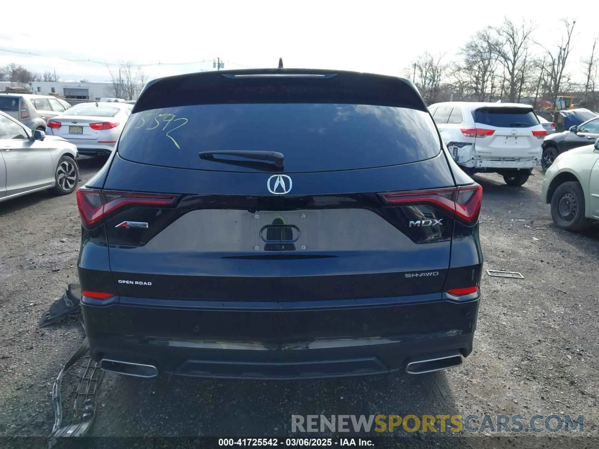 16 fotografías del automóvil dañado 5J8YE1H07SL000336 ACURA MDX 2025