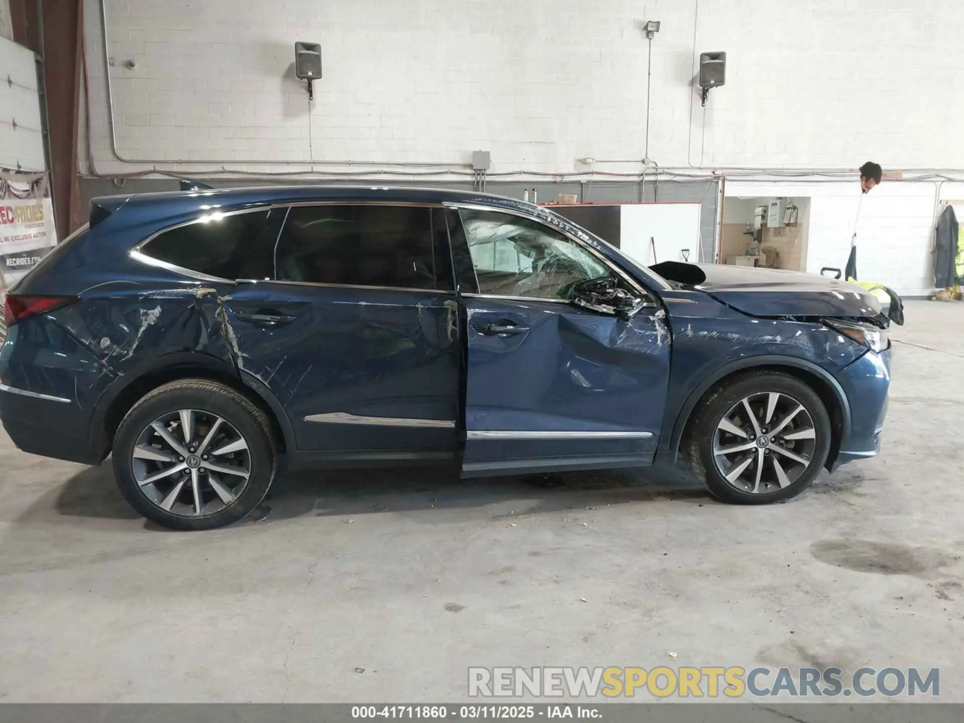 12 fotografías del automóvil dañado 5J8YE1H48SL009162 ACURA MDX 2025