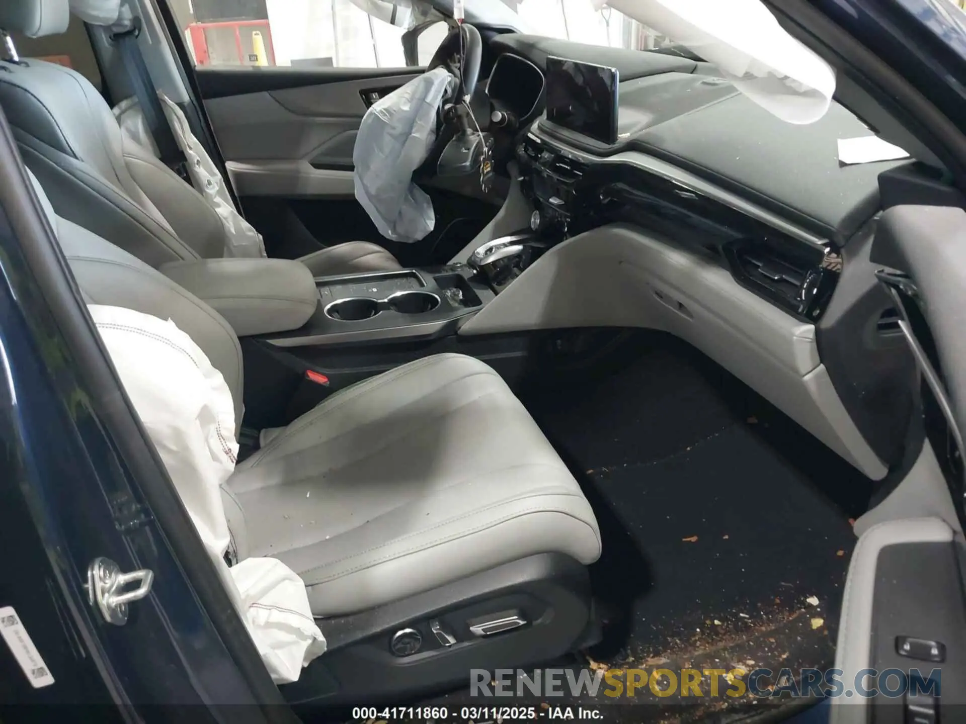 5 fotografías del automóvil dañado 5J8YE1H48SL009162 ACURA MDX 2025