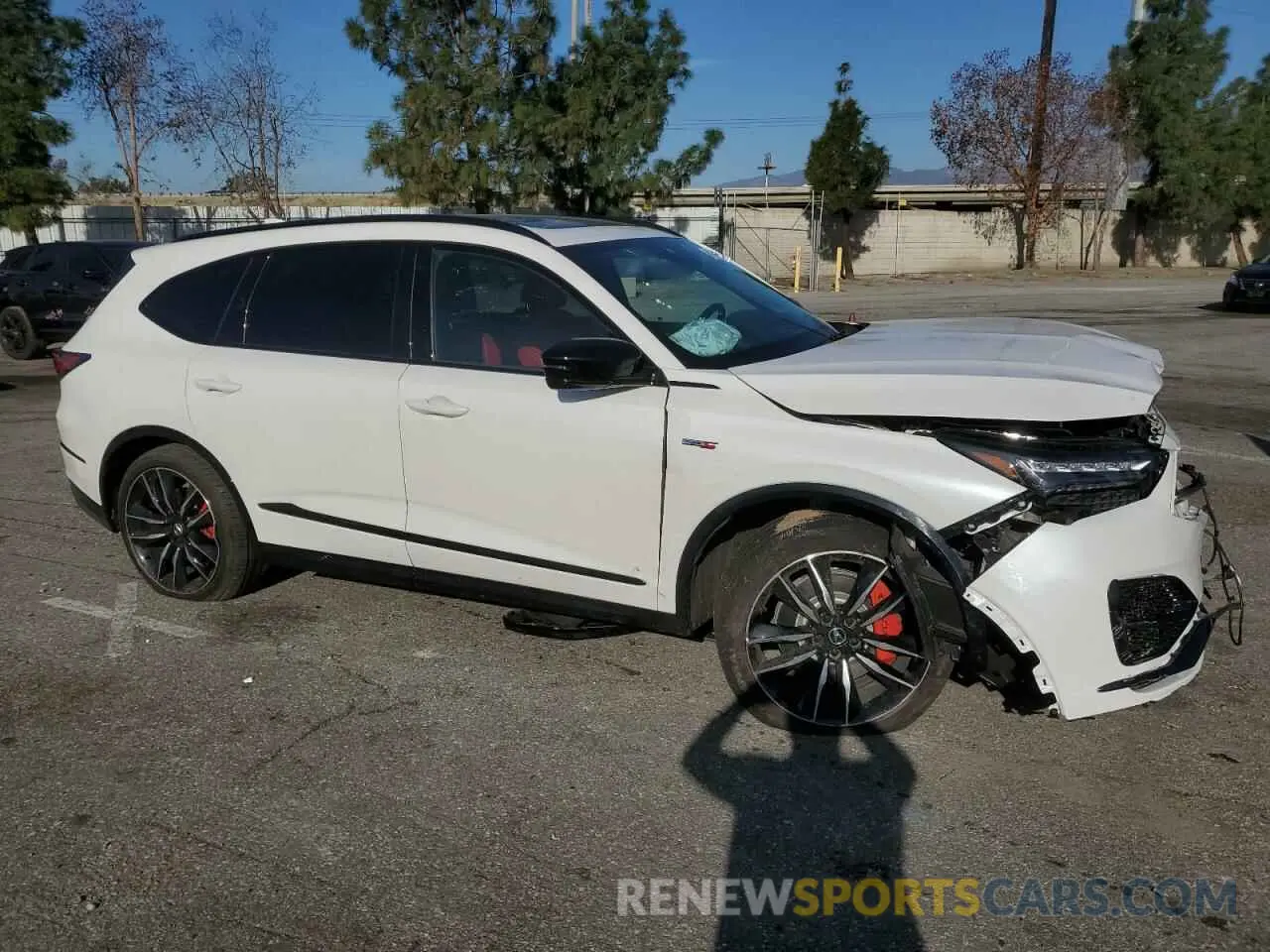 4 fotografías del automóvil dañado 5J8YD8H81RL001171 ACURA MDX TYPE S 2024