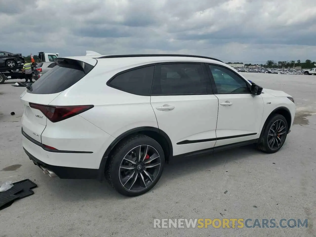 3 fotografías del automóvil dañado 5J8YD8H85RL002159 ACURA MDX TYPE S 2024