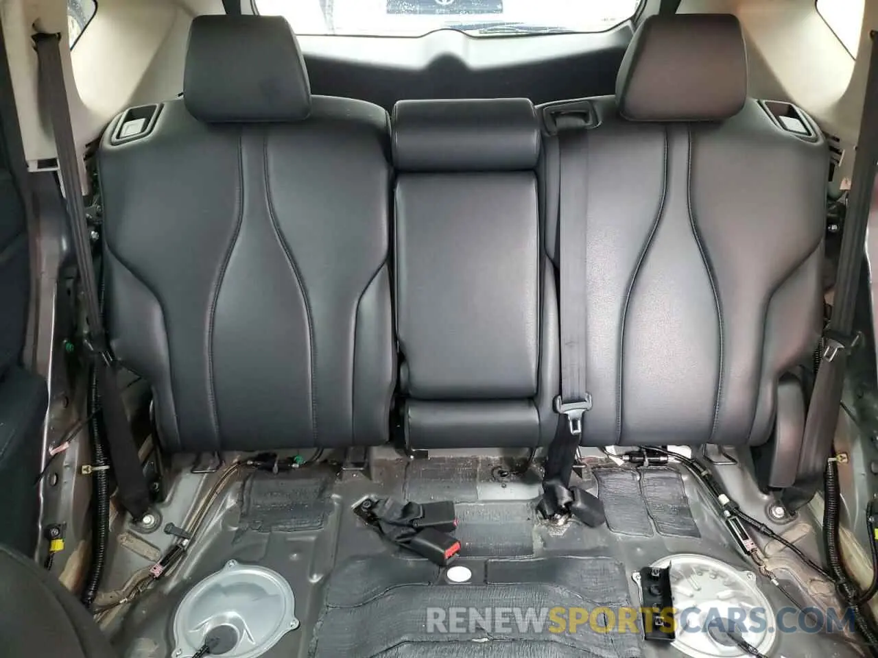 10 fotografías del automóvil dañado 5J8TC1H30KL014458 ACURA RDX 2019