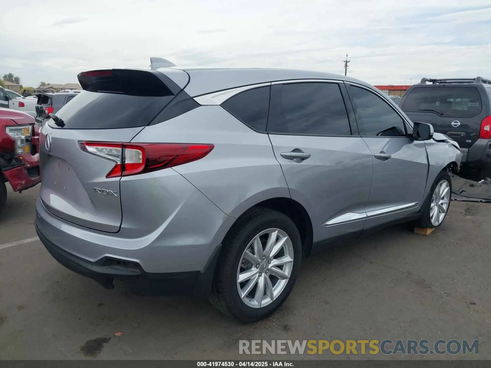 4 fotografías del automóvil dañado 5J8TC1H33KL014325 ACURA RDX 2019