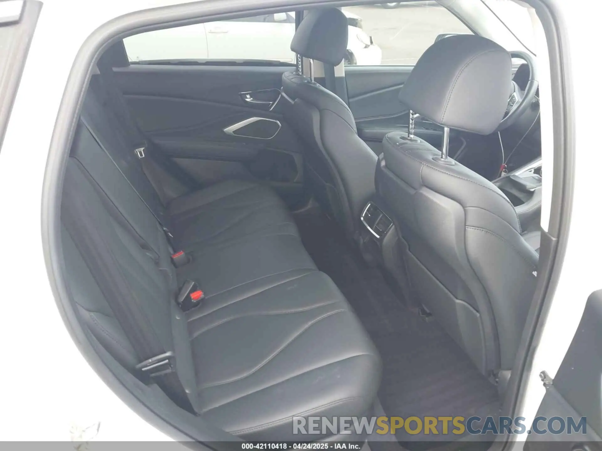 8 fotografías del automóvil dañado 5J8TC1H34KL013541 ACURA RDX 2019