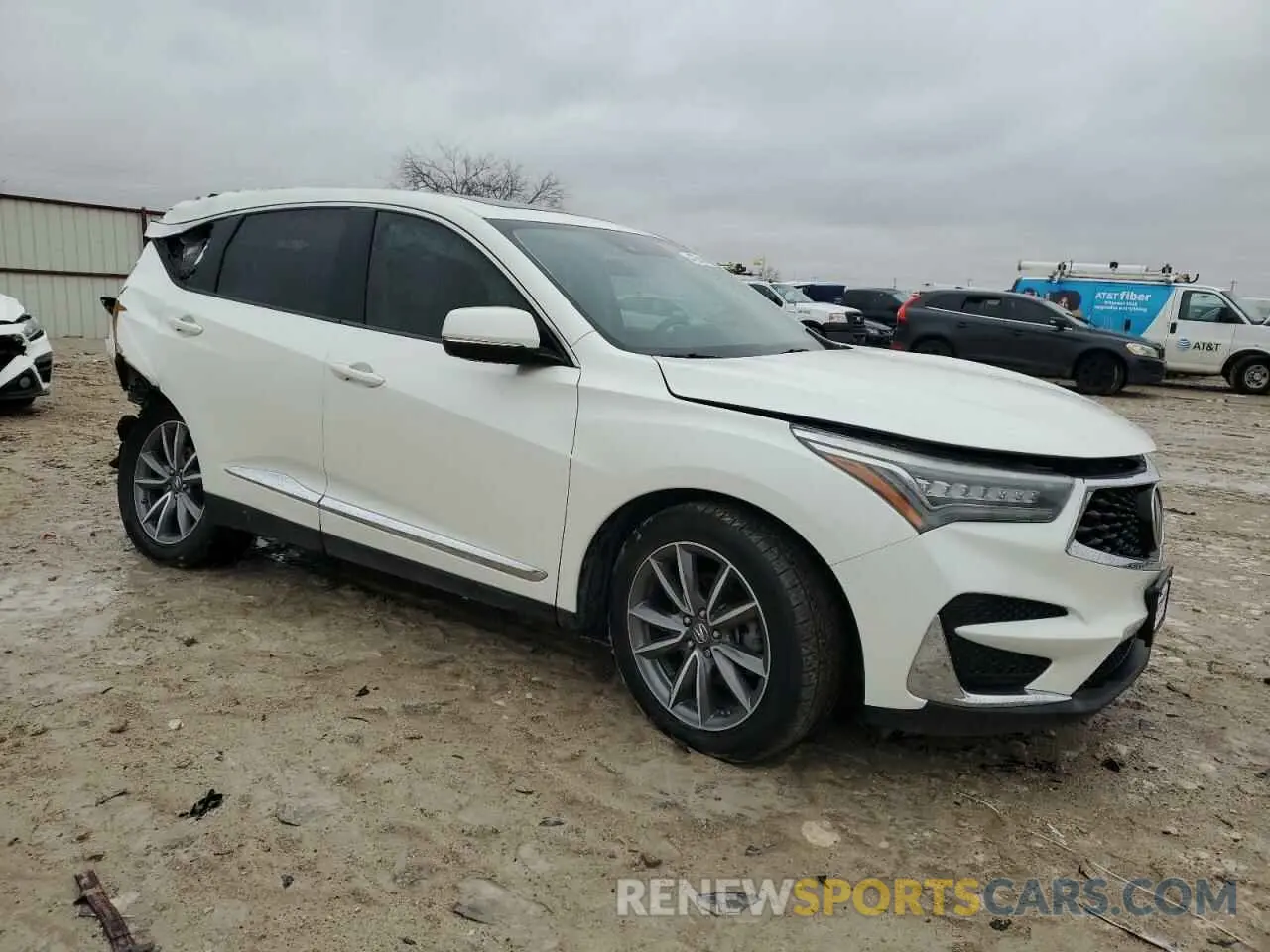 4 fotografías del automóvil dañado 5J8TC1H58KL016346 ACURA RDX 2019