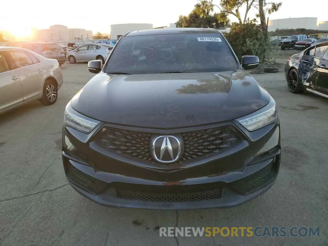 5 fotografías del automóvil dañado 5J8TC1H61KL008131 ACURA RDX 2019