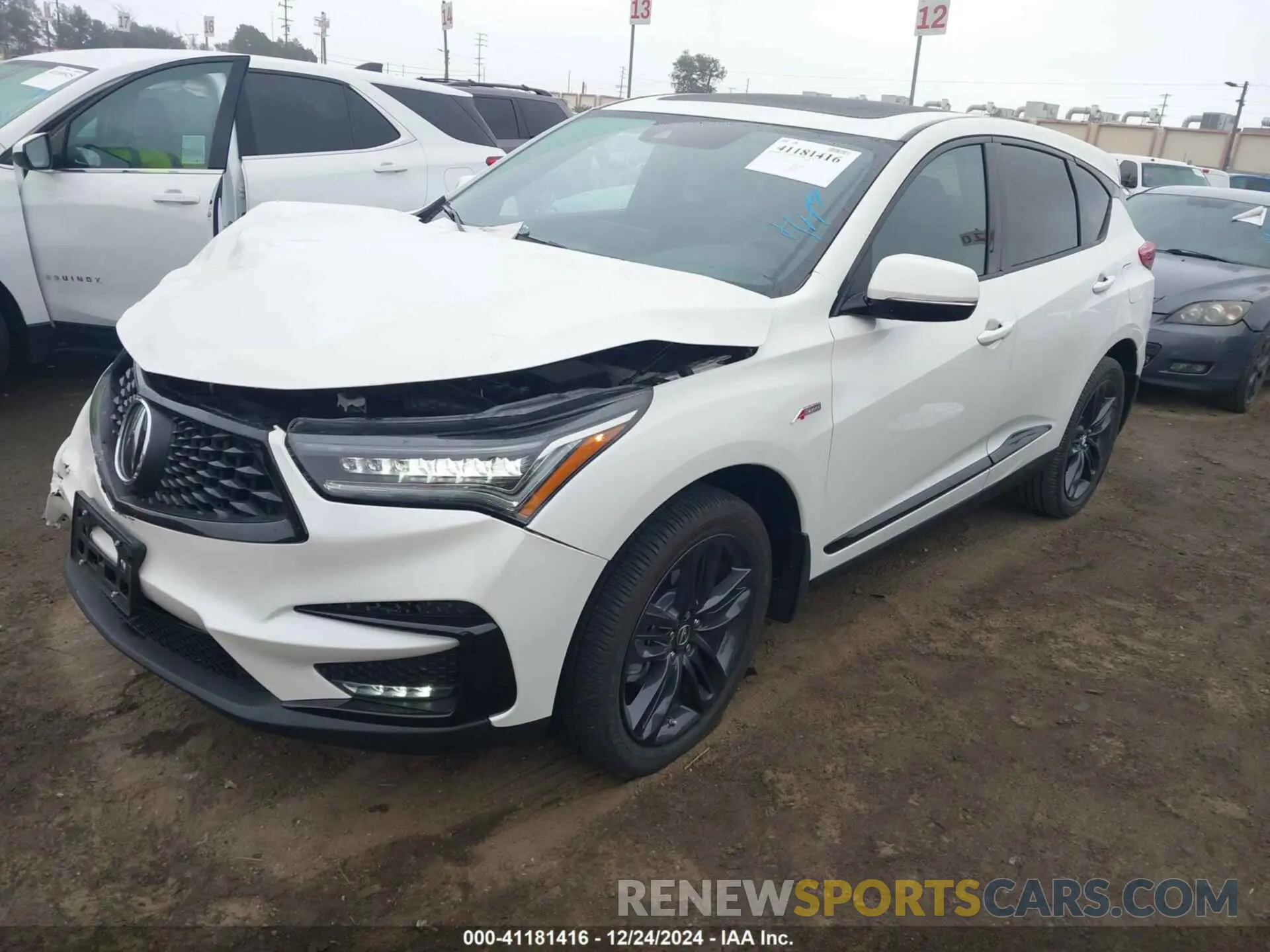 2 fotografías del automóvil dañado 5J8TC1H64KL009225 ACURA RDX 2019