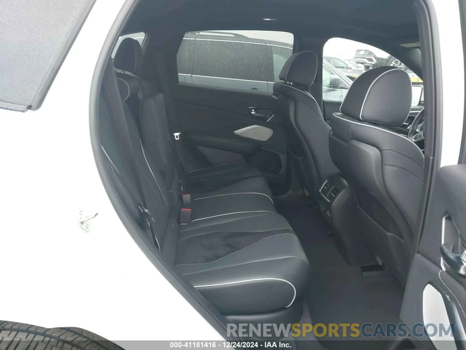8 fotografías del automóvil dañado 5J8TC1H64KL009225 ACURA RDX 2019