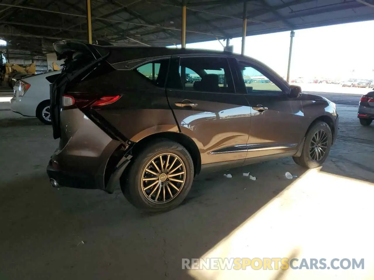 3 fotografías del automóvil dañado 5J8TC1H76KL008358 ACURA RDX 2019