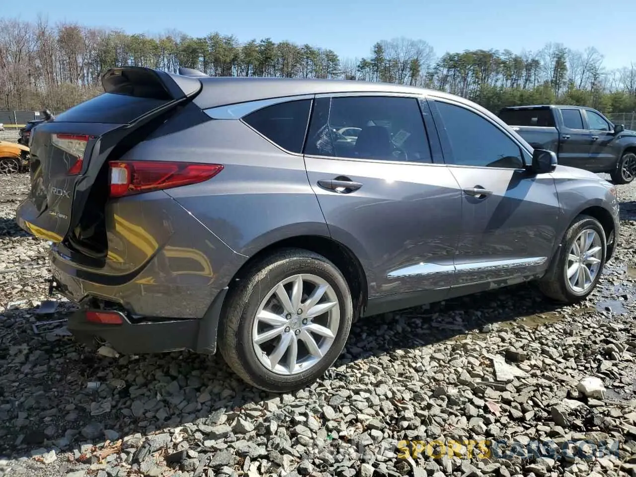 3 fotografías del automóvil dañado 5J8TC2H34KL038509 ACURA RDX 2019
