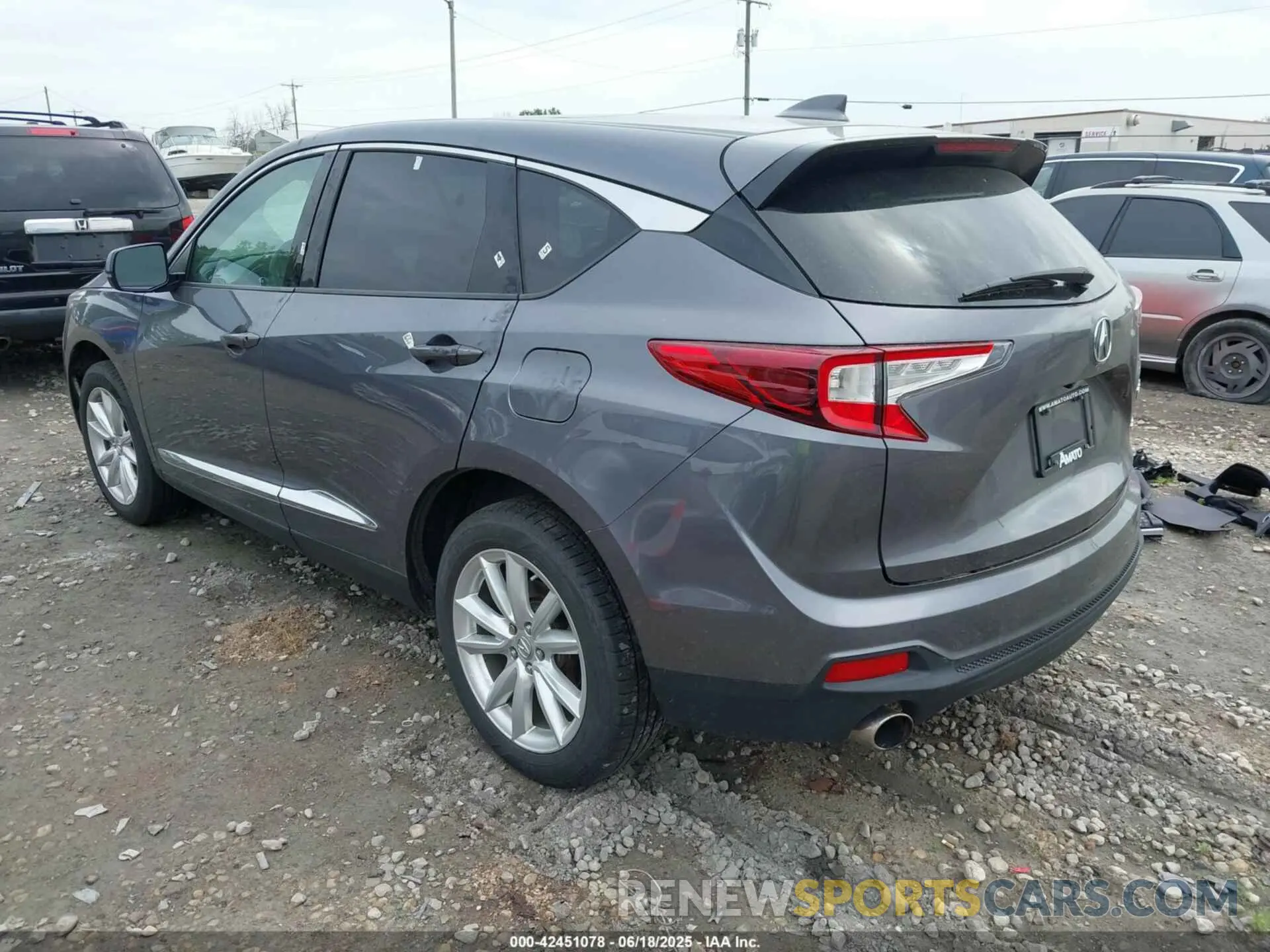 3 fotografías del automóvil dañado 5J8TC2H37KL034504 ACURA RDX 2019