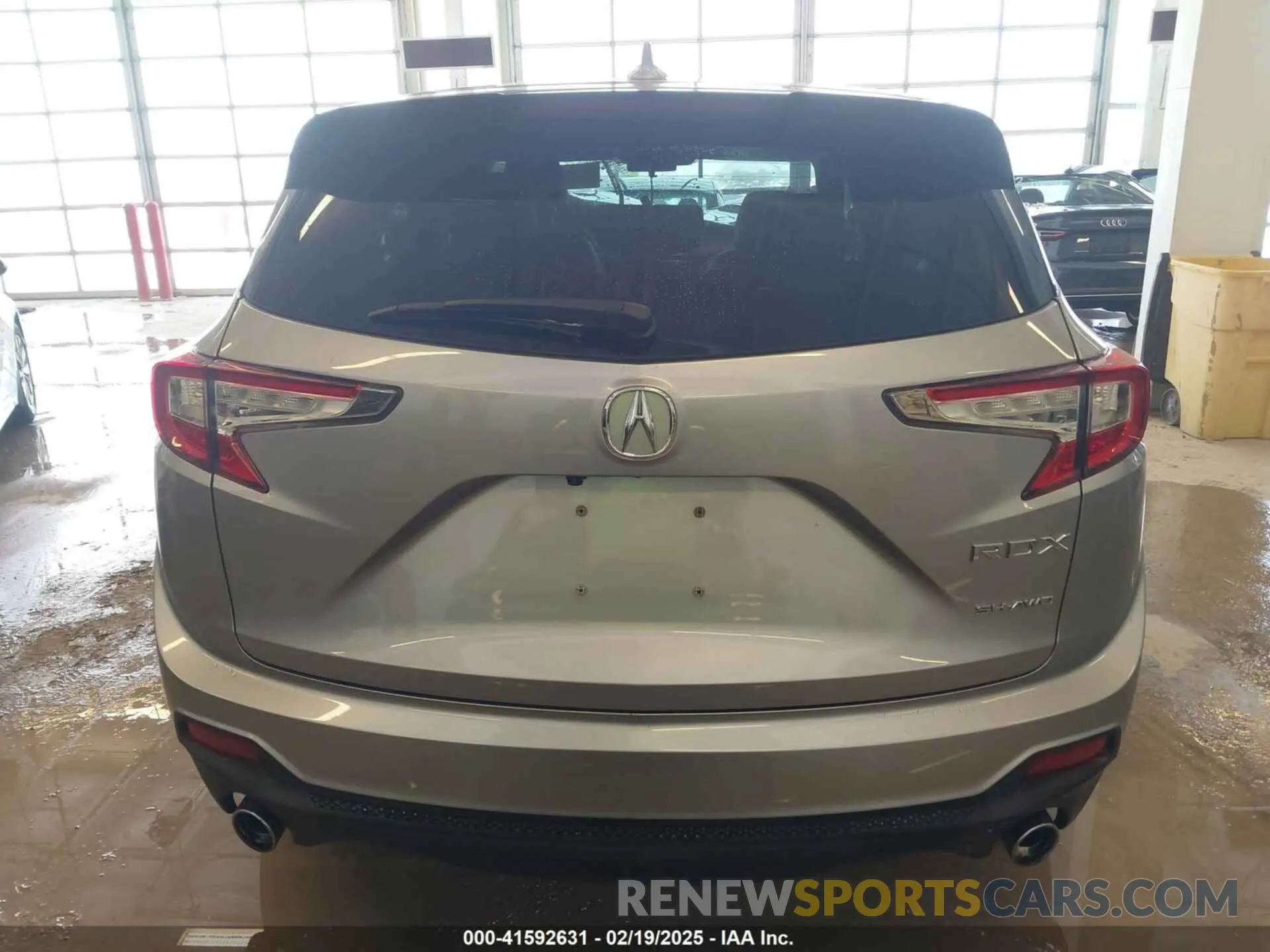 17 fotografías del automóvil dañado 5J8TC2H38KL028064 ACURA RDX 2019