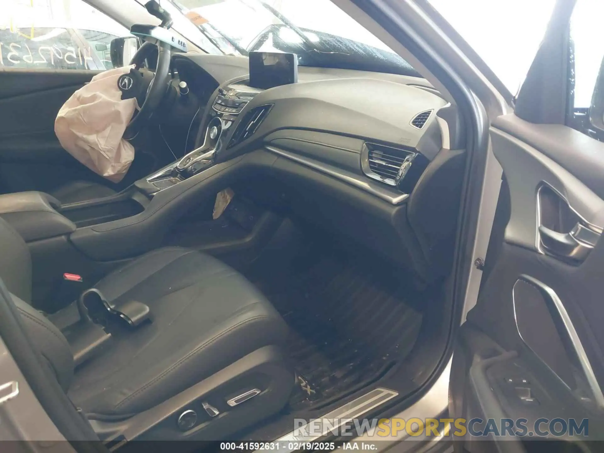 5 fotografías del automóvil dañado 5J8TC2H38KL028064 ACURA RDX 2019