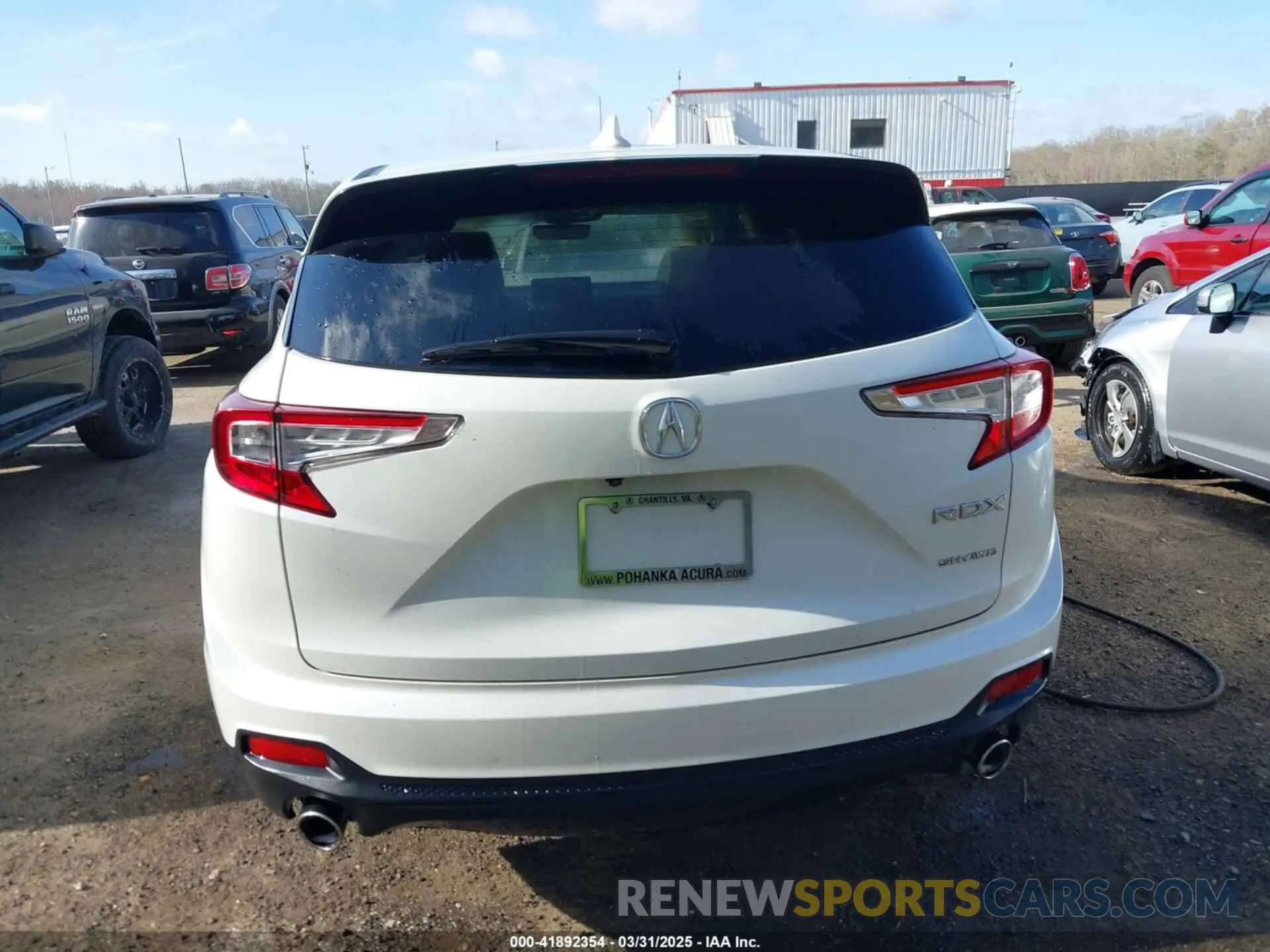 15 fotografías del automóvil dañado 5J8TC2H3XKL038353 ACURA RDX 2019