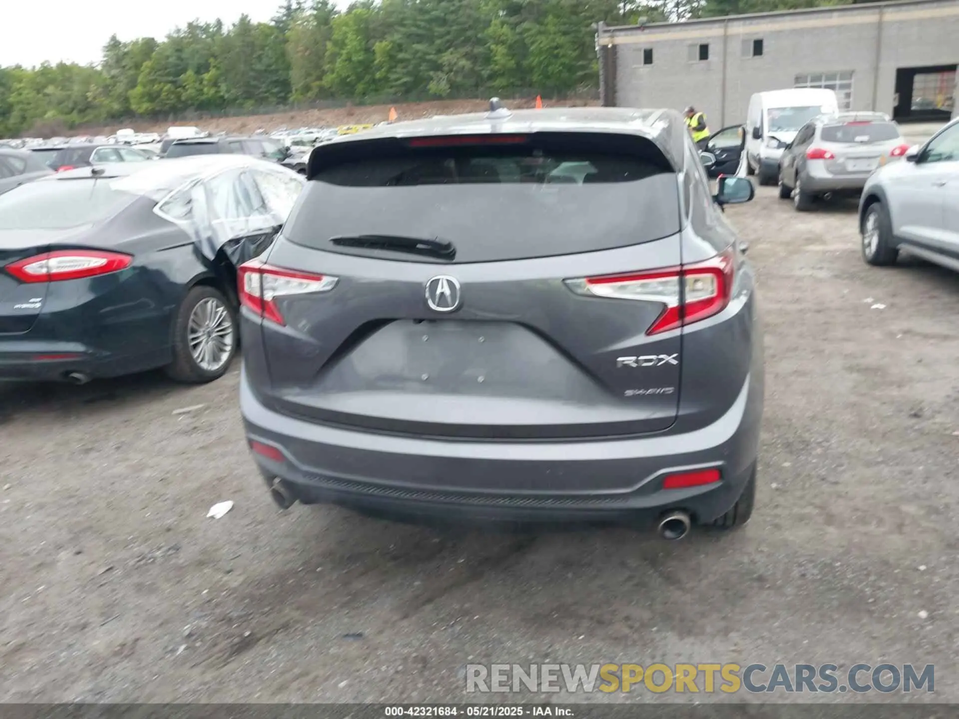 16 fotografías del automóvil dañado 5J8TC2H51KL017697 ACURA RDX 2019