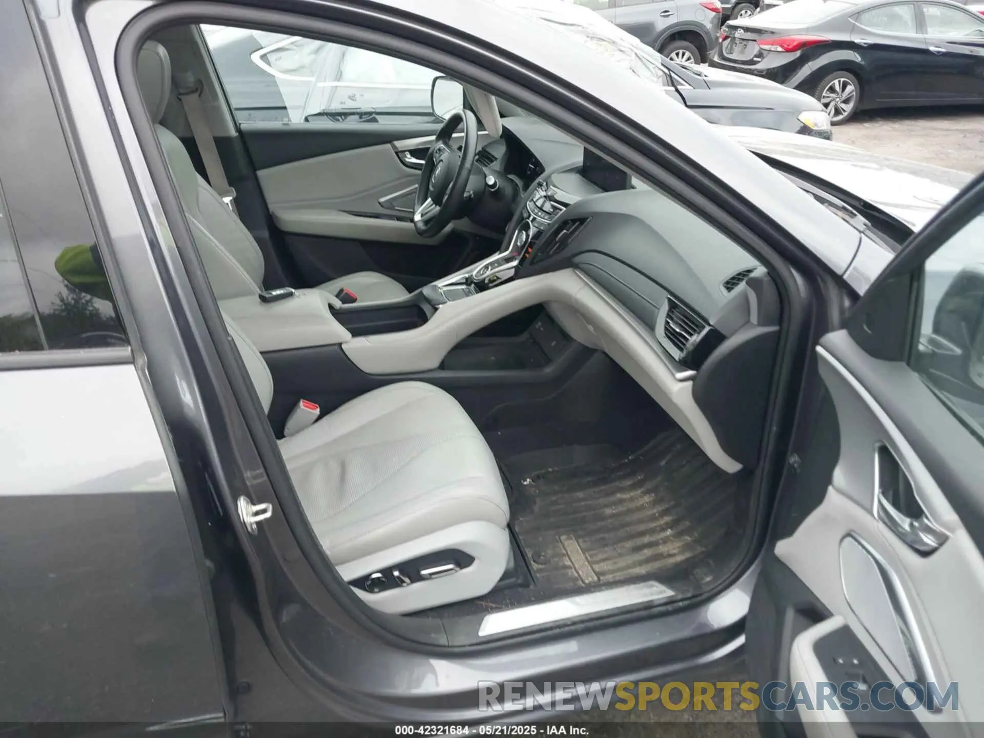 5 fotografías del automóvil dañado 5J8TC2H51KL017697 ACURA RDX 2019